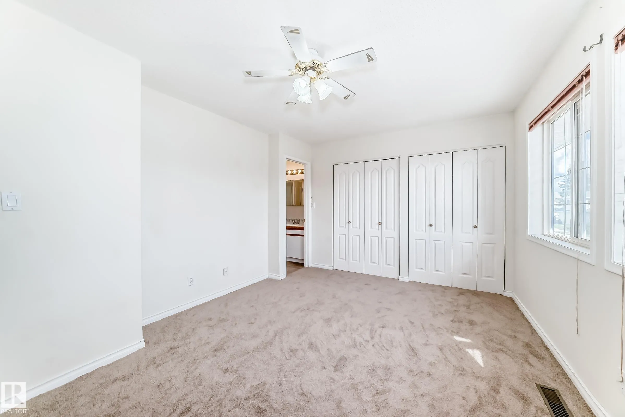 1033 YOUVILLE Drive