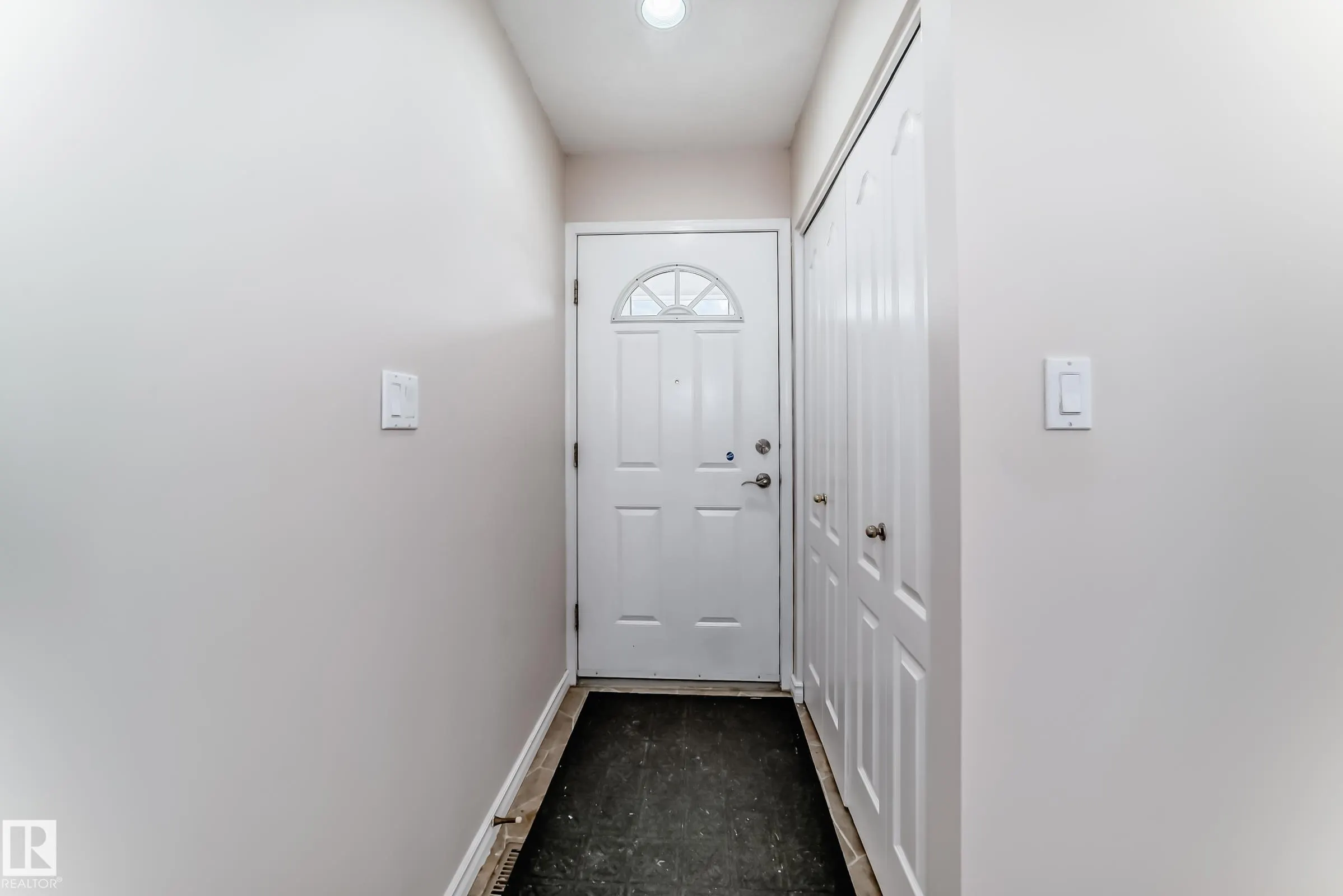 1033 YOUVILLE Drive
