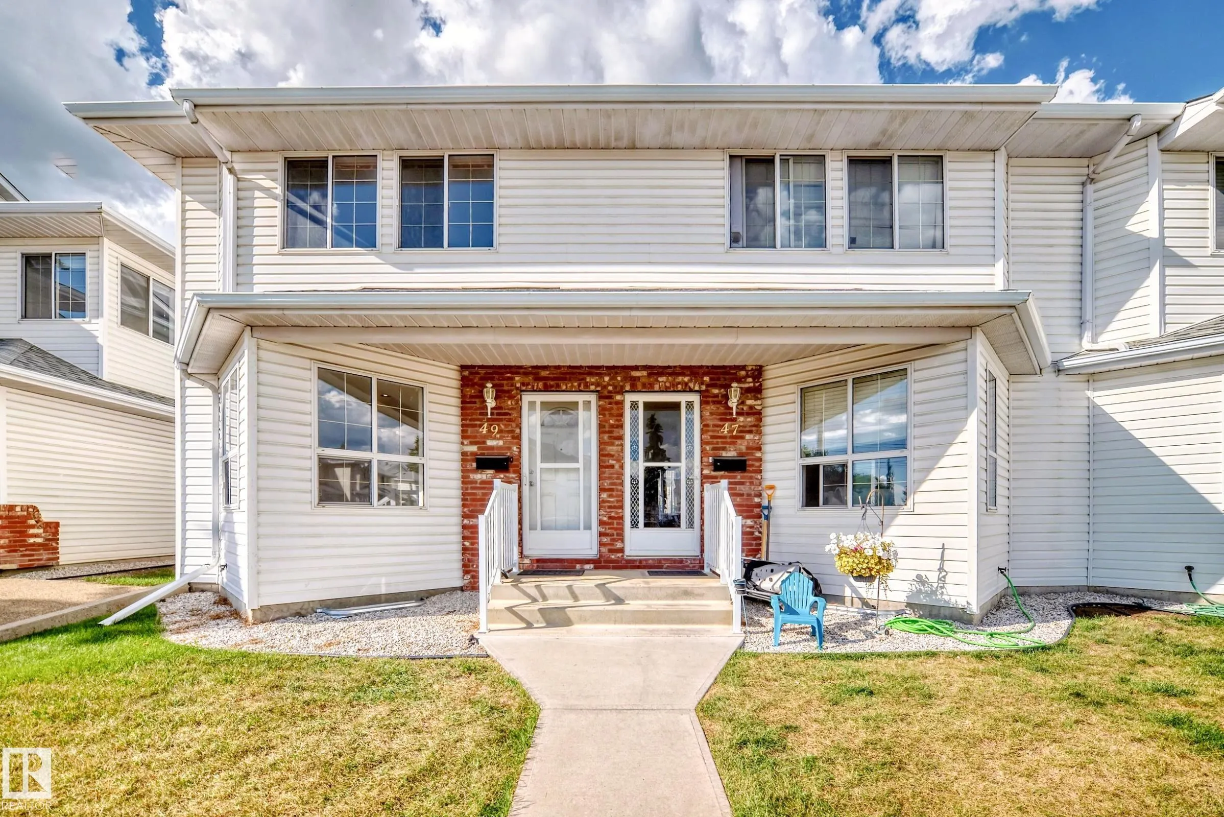 1033 YOUVILLE Drive