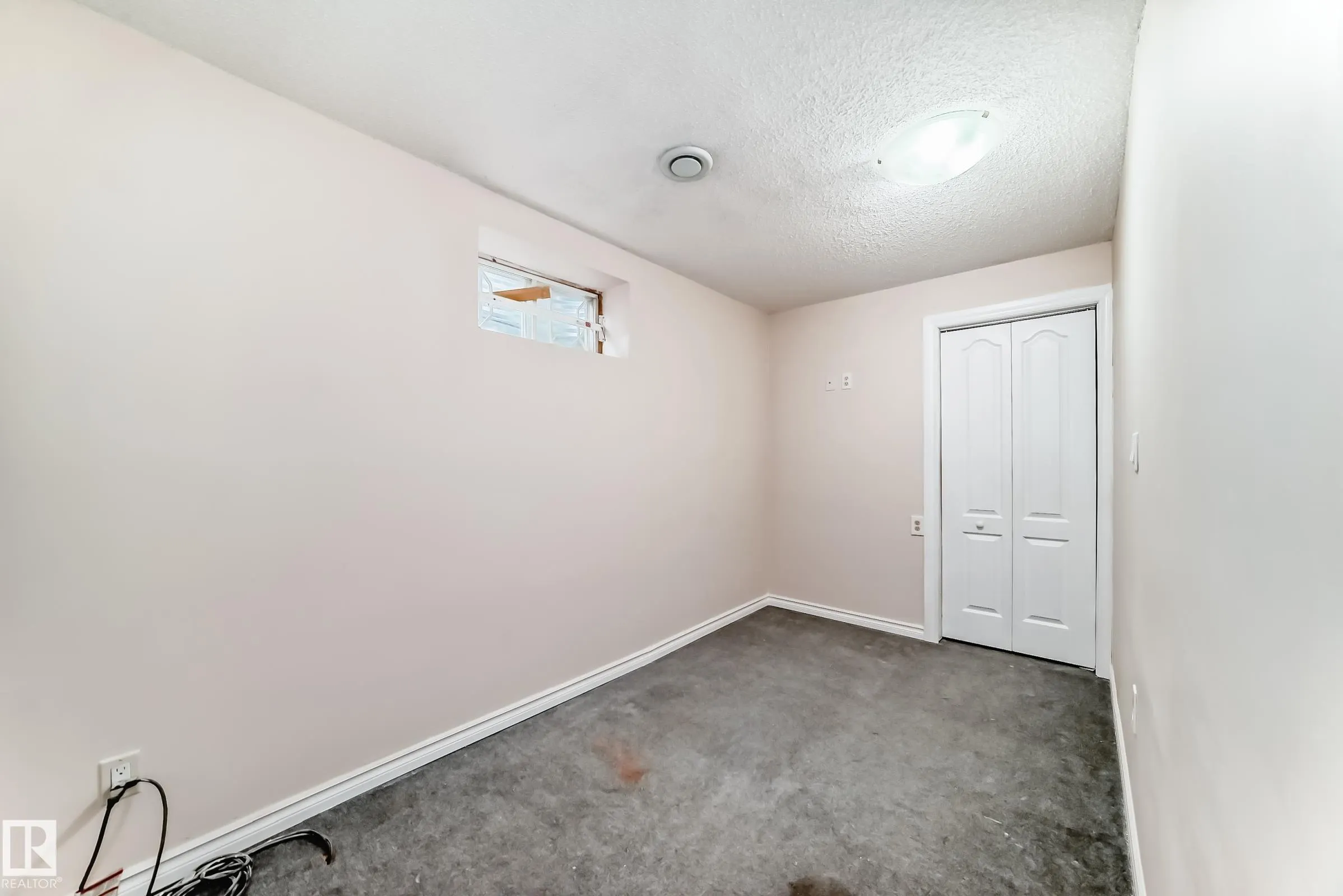 1033 YOUVILLE Drive