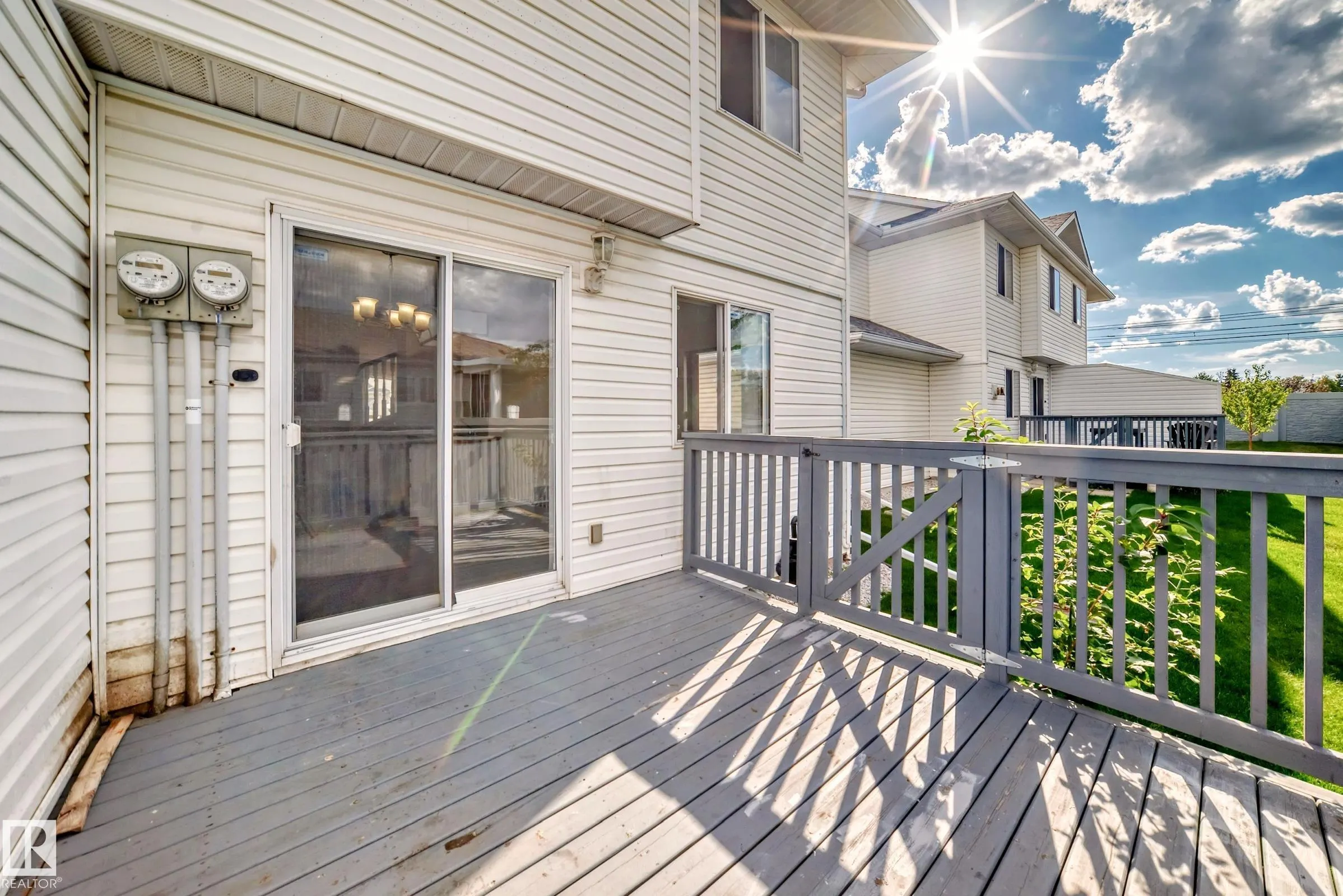 1033 YOUVILLE Drive