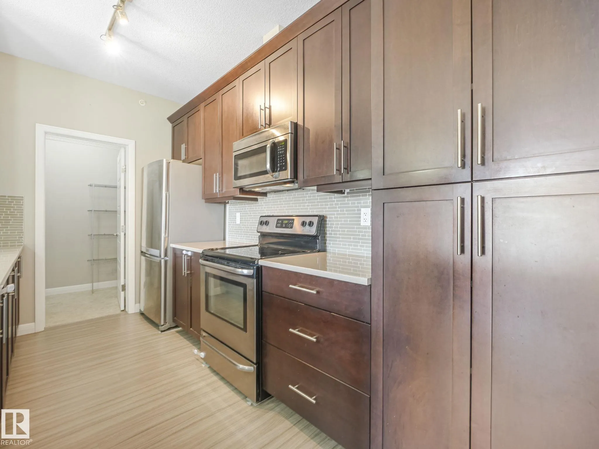 2588 Anderson Way