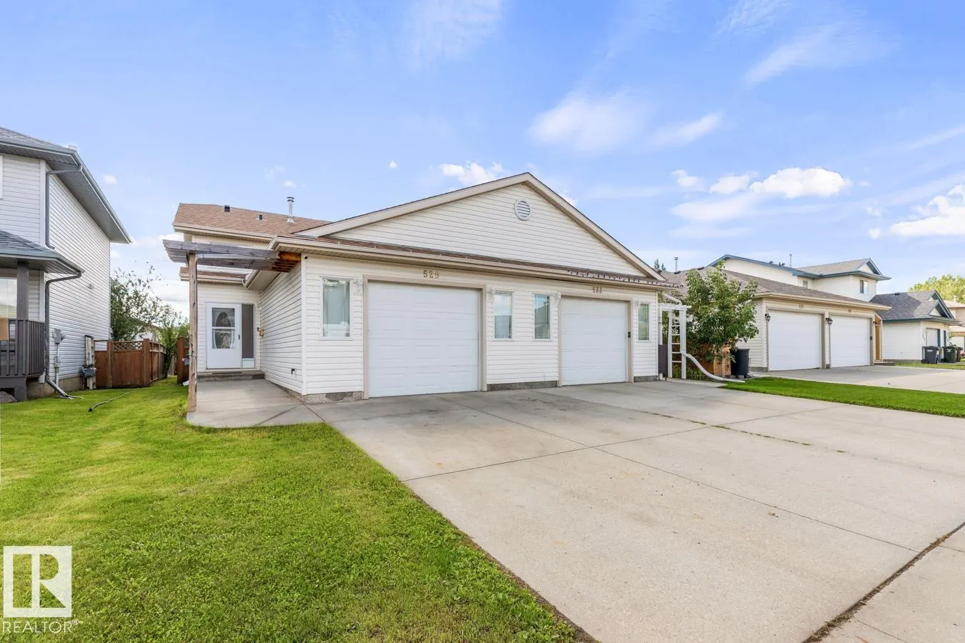 529 Kananaskis Drive