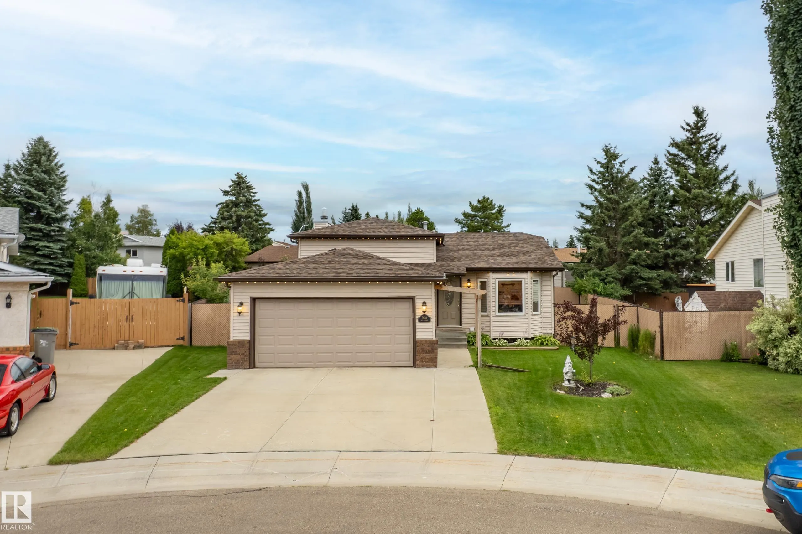 5603 56 Avenue