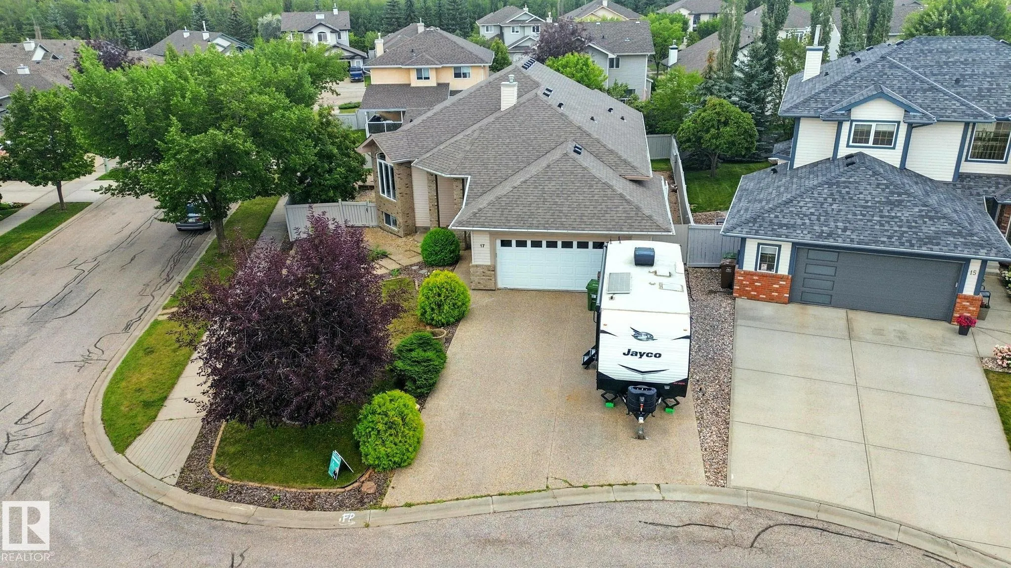 17 KENDALL Crescent
