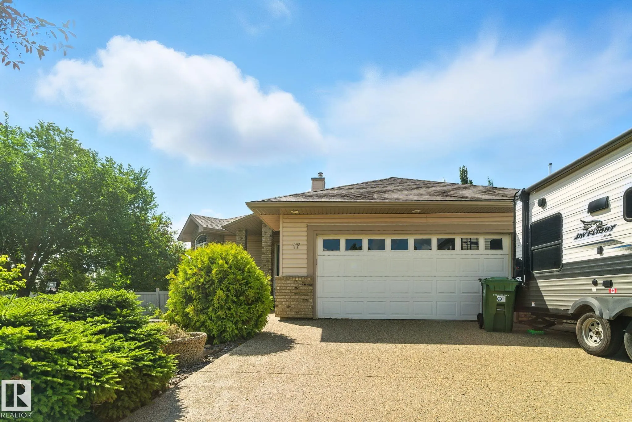 17 KENDALL Crescent