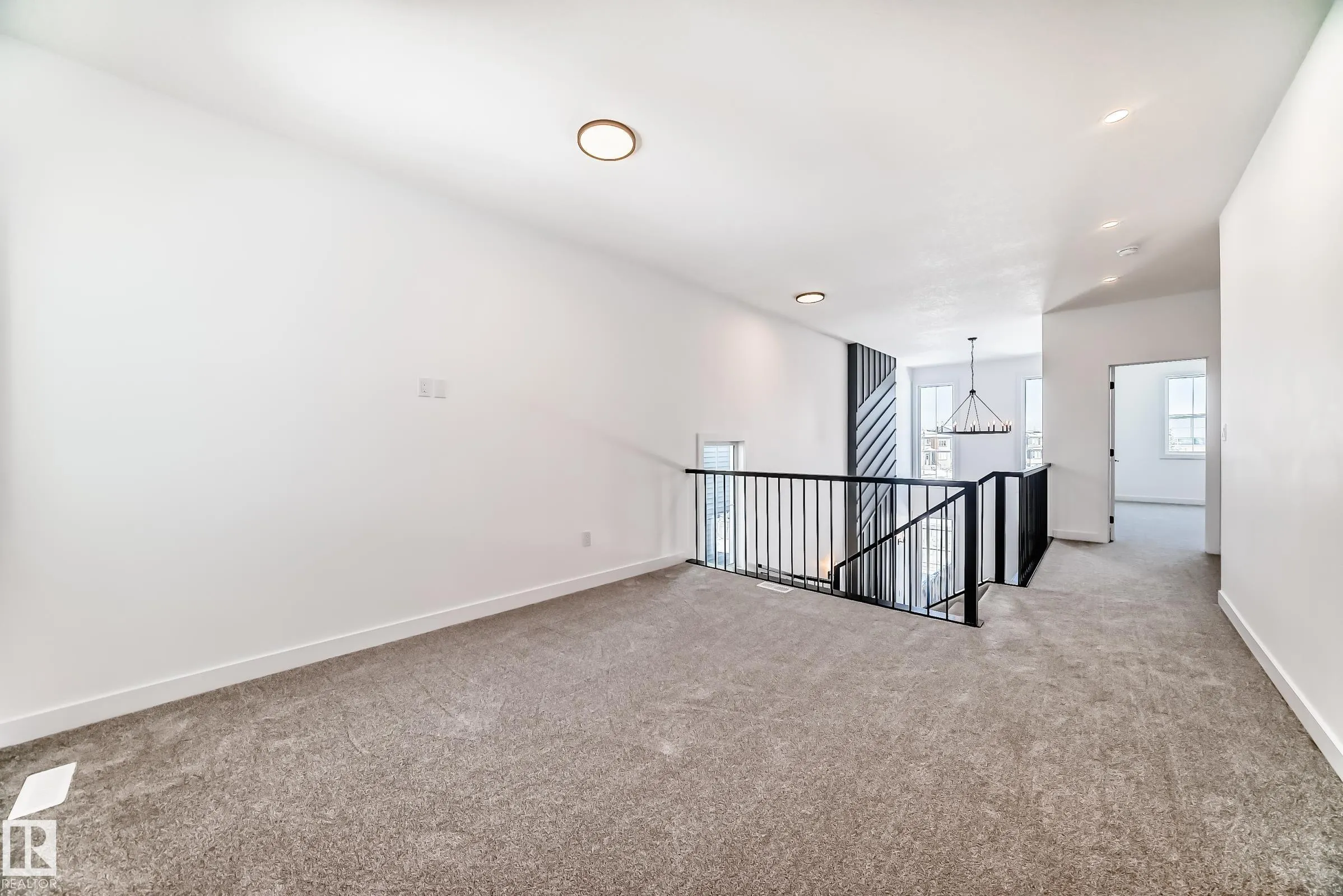205 KETTYL Court