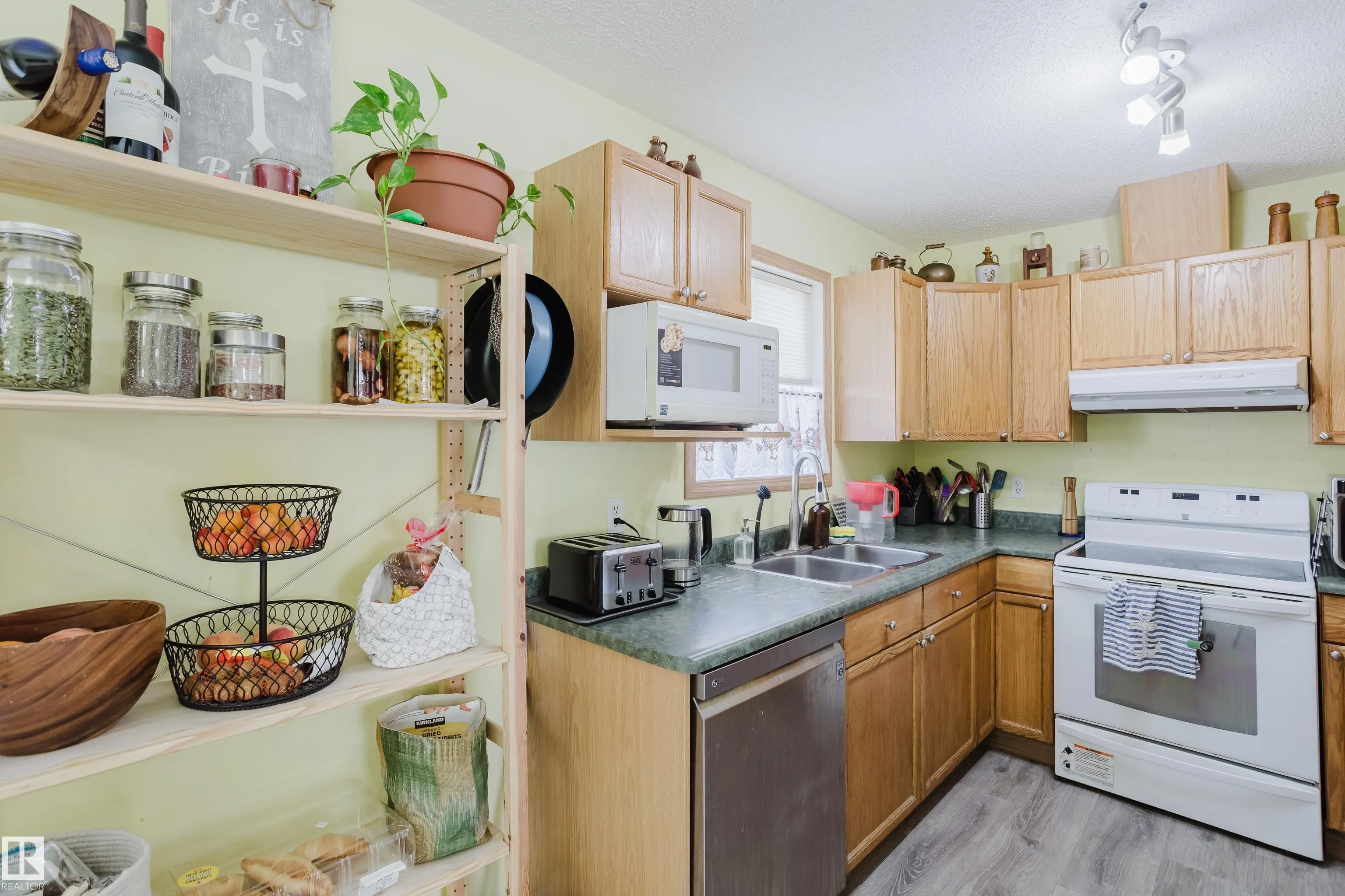 10909 106 Street