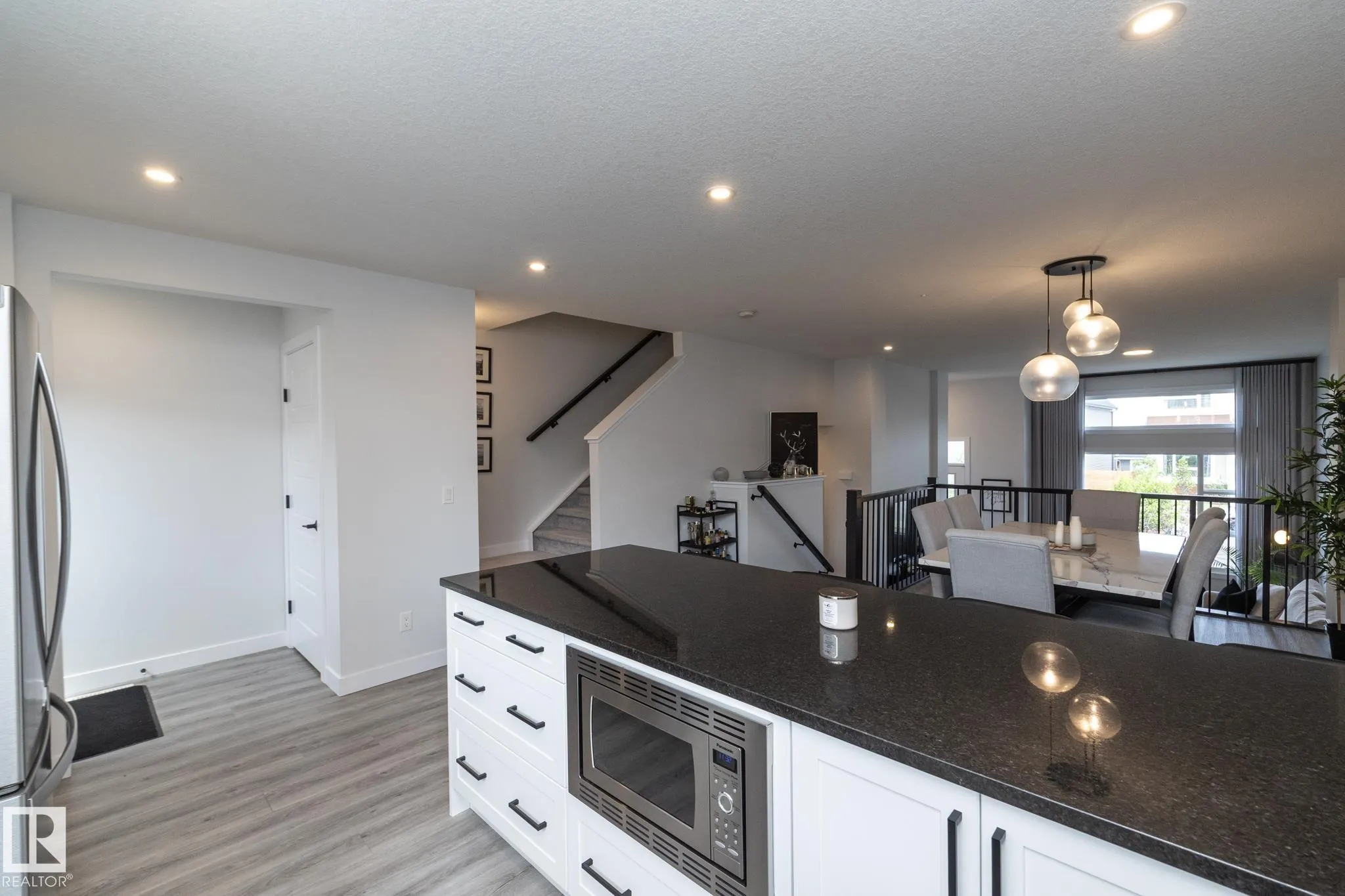 197 CHARLESWORTH Drive