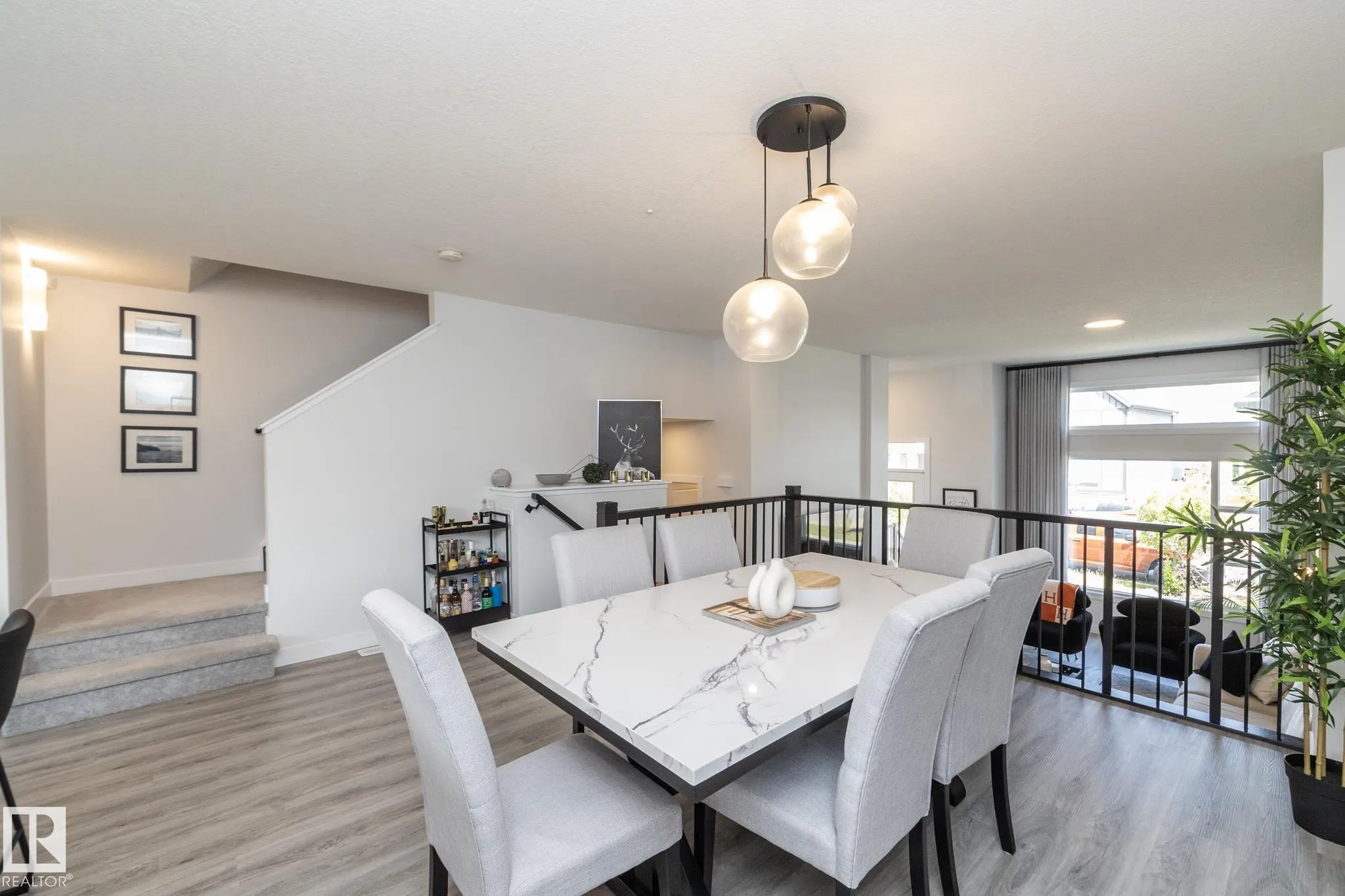 197 CHARLESWORTH Drive