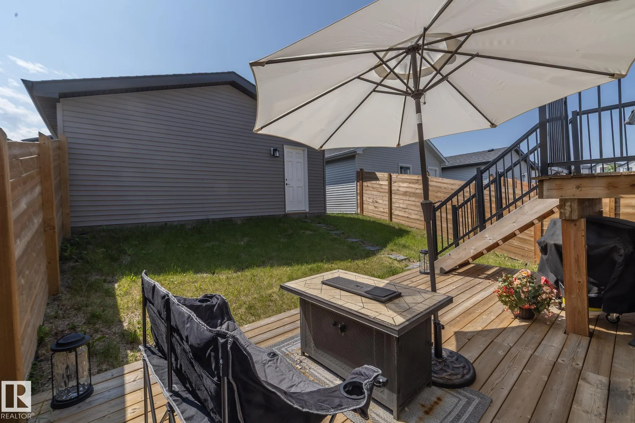 197 CHARLESWORTH Drive