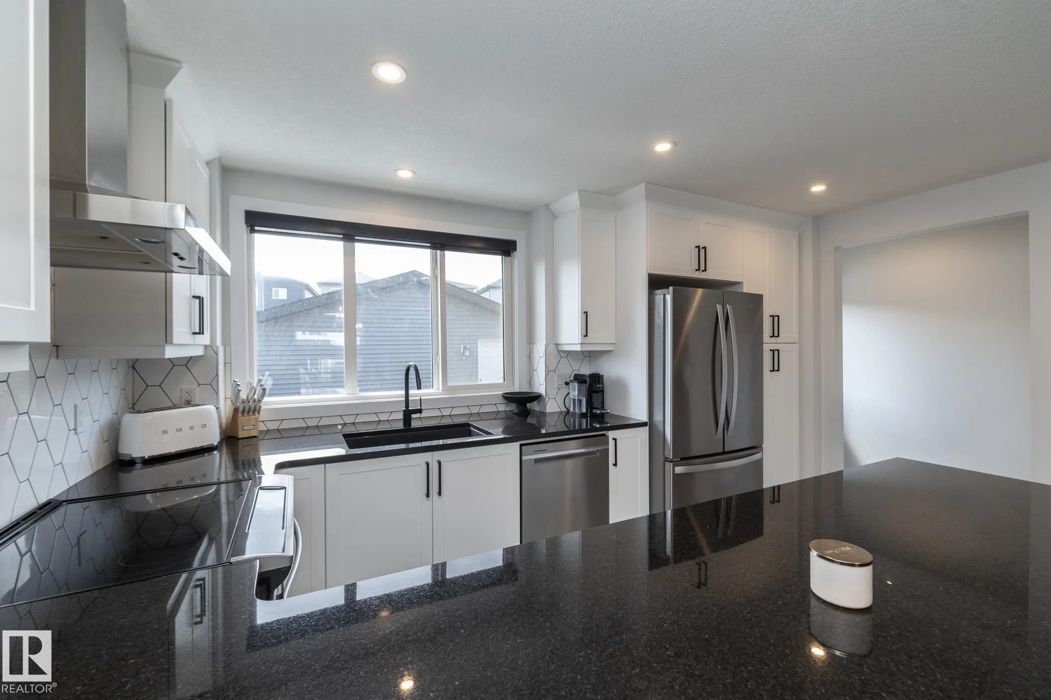 197 CHARLESWORTH Drive