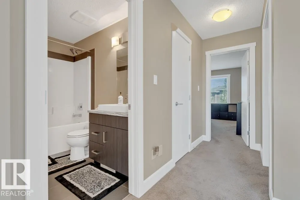 2366 WARE Crescent