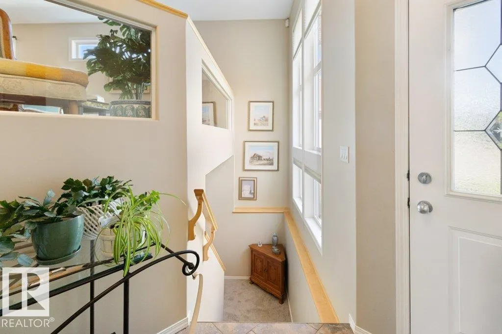 55 RIDGEHAVEN Crescent