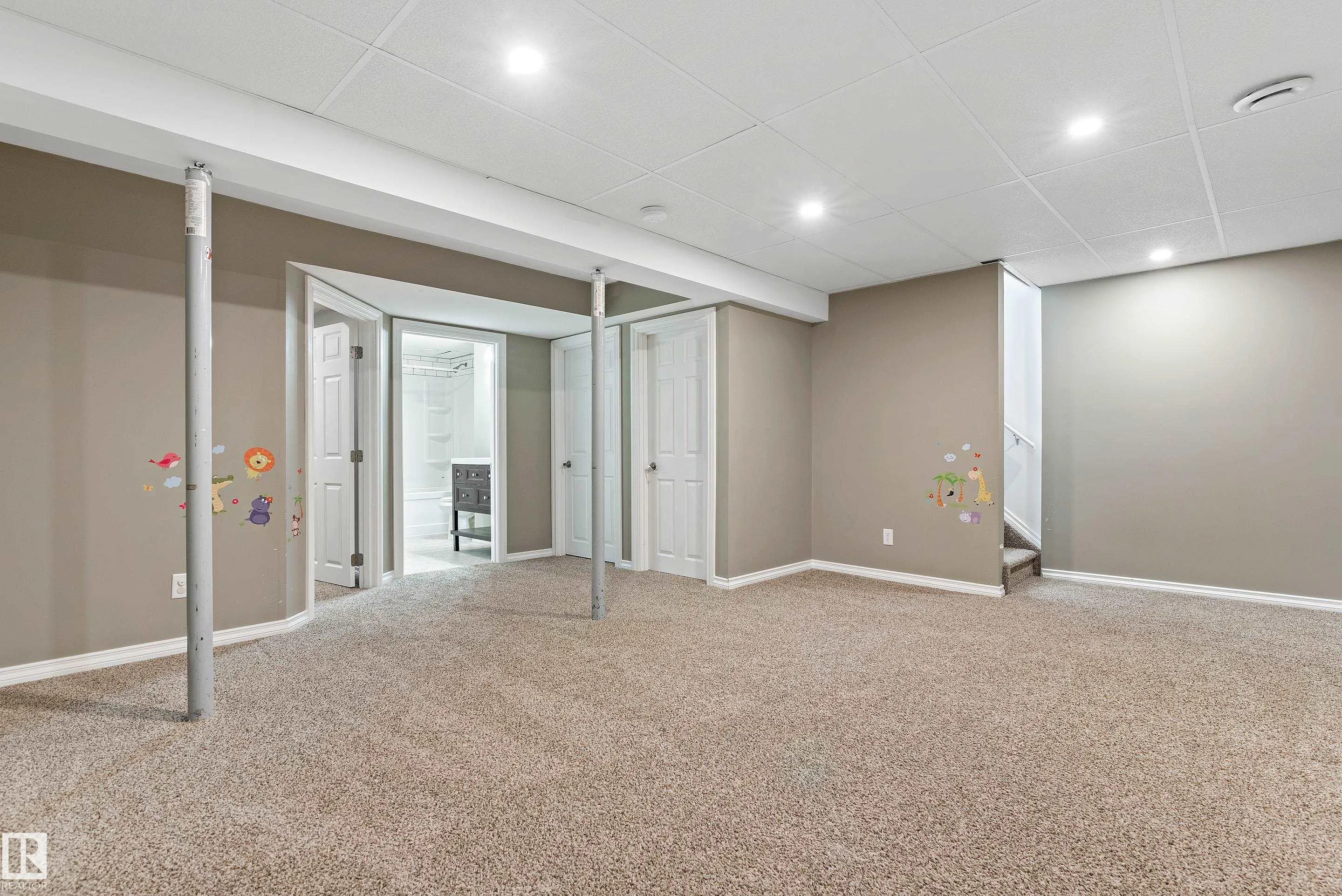 1301 CUNNINGHAM Drive