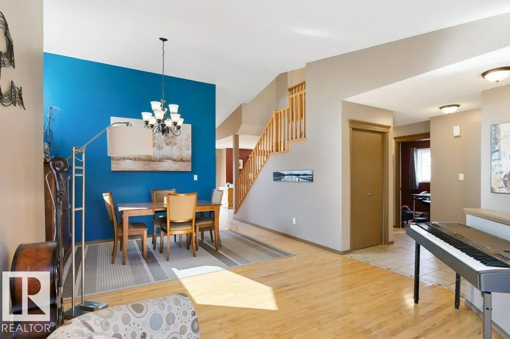 47 LILAC Crescent