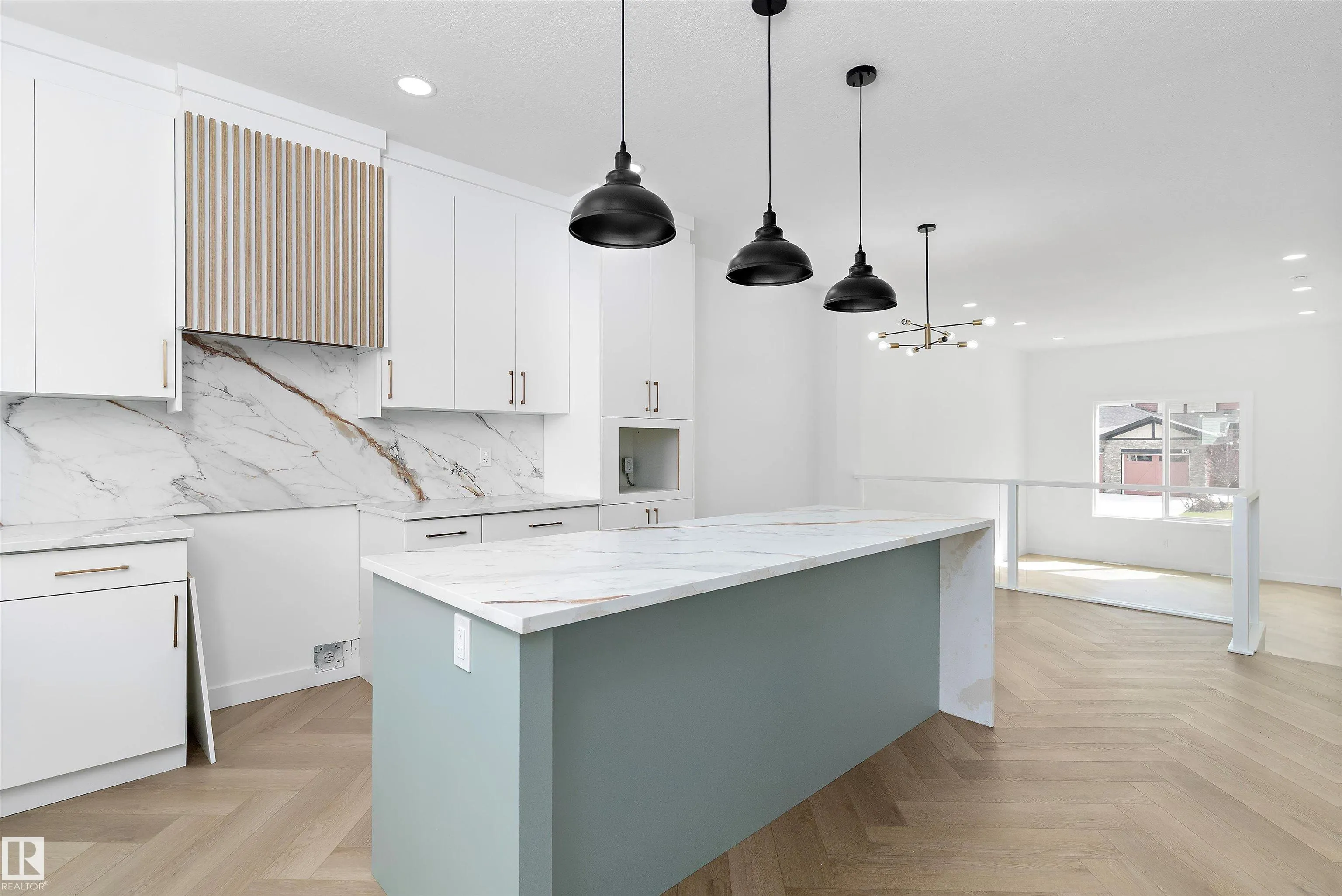 838 NORTHERN HARRIER Lane