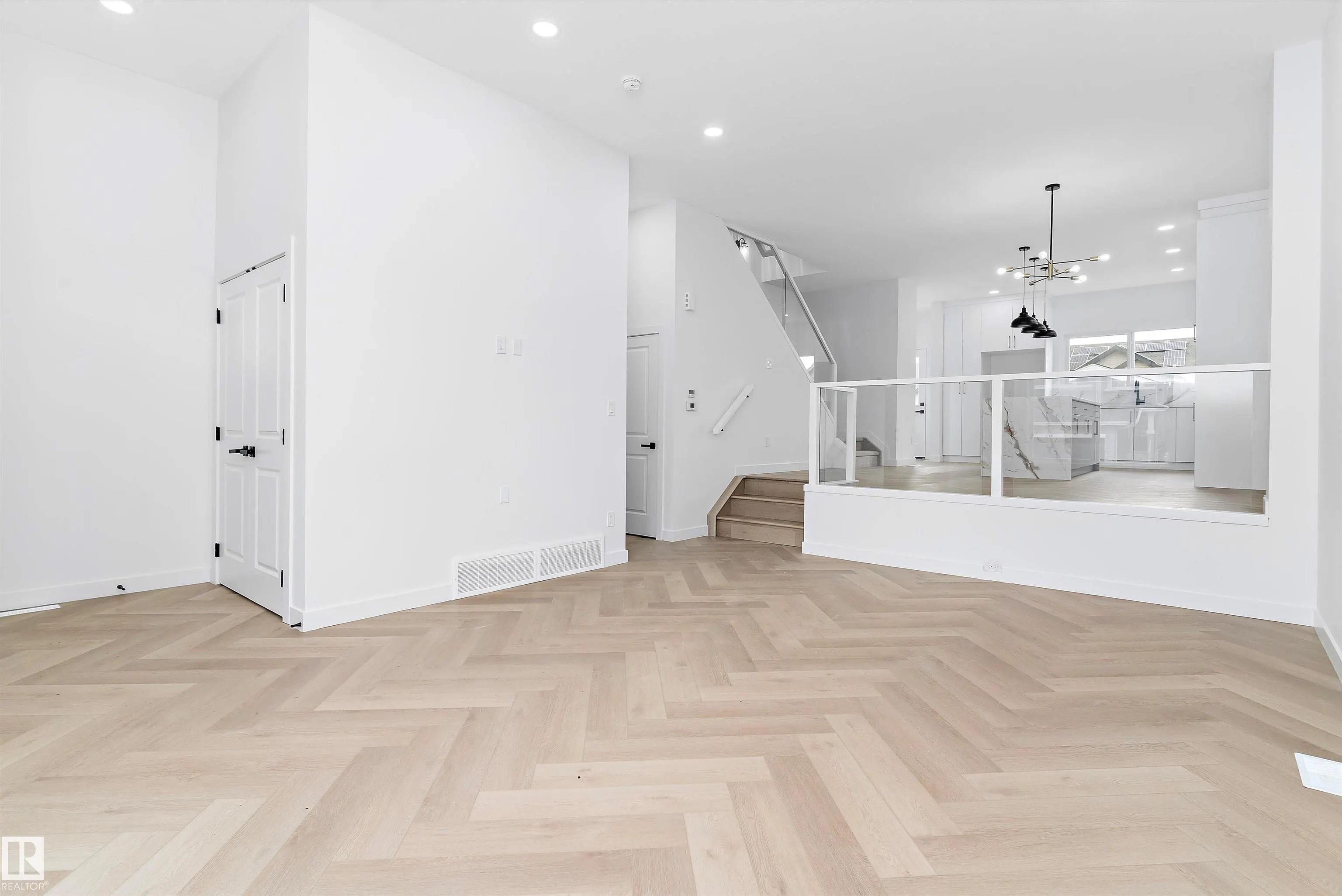 838 NORTHERN HARRIER Lane
