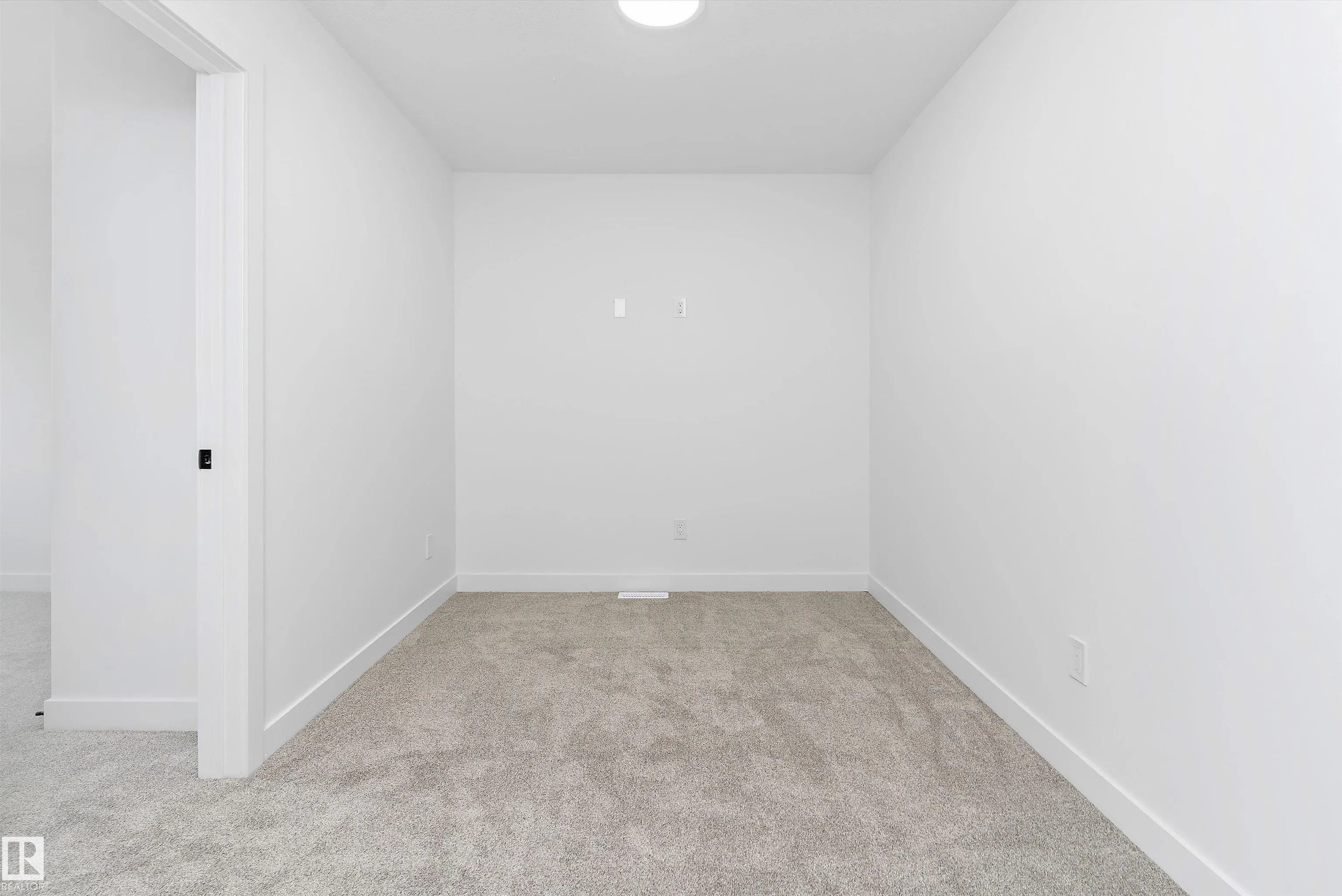 838 NORTHERN HARRIER Lane
