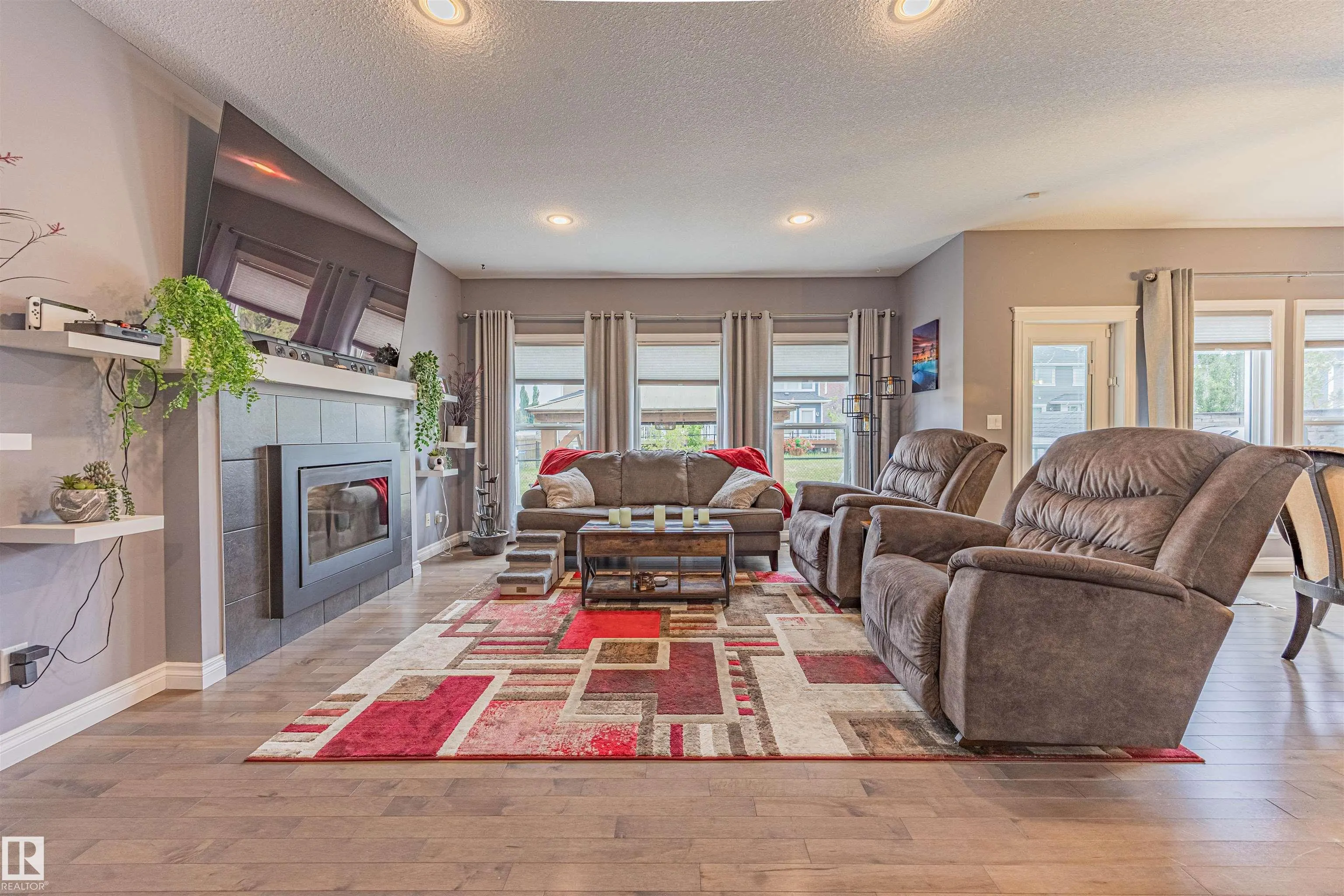 387 Simpkins Wynd