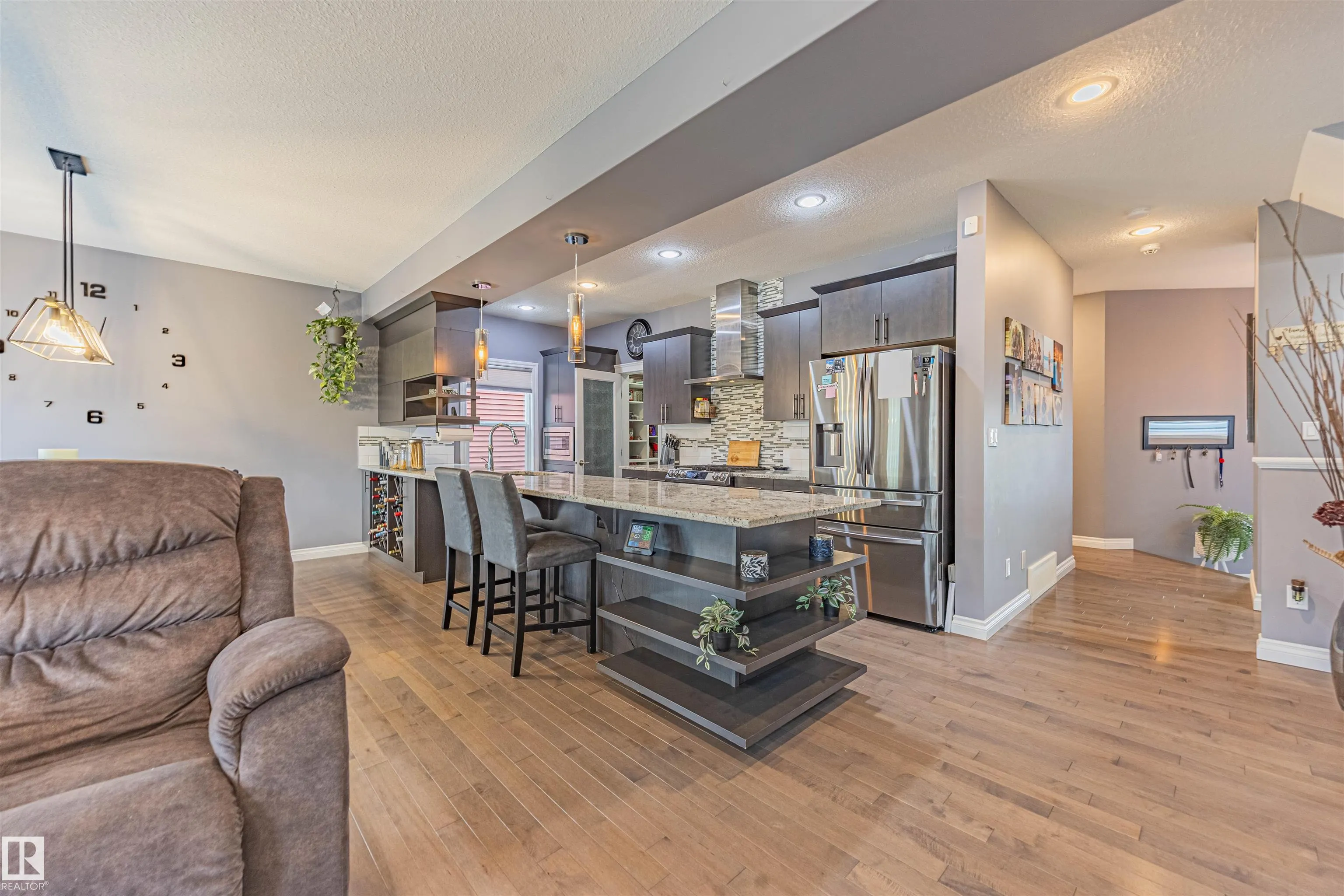 387 Simpkins Wynd