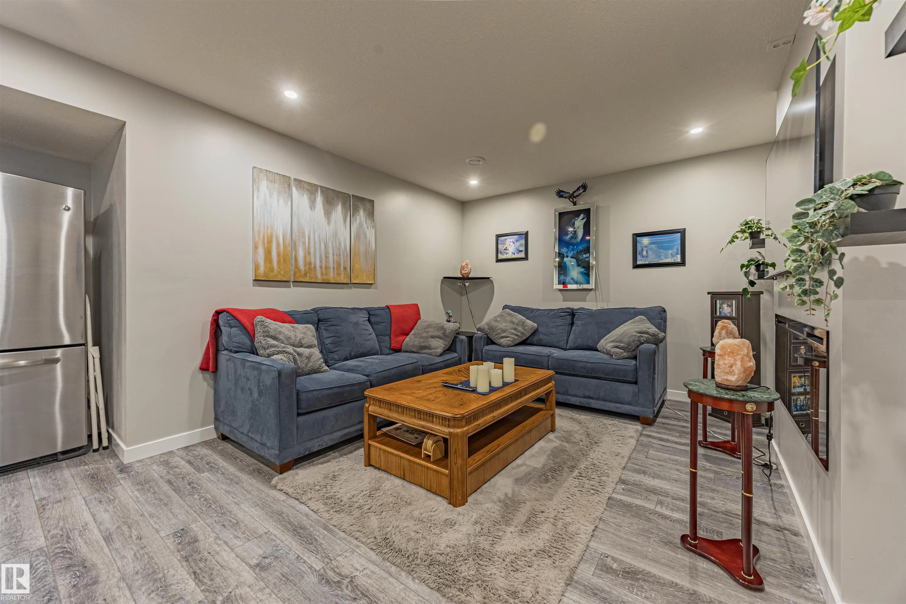 387 Simpkins Wynd