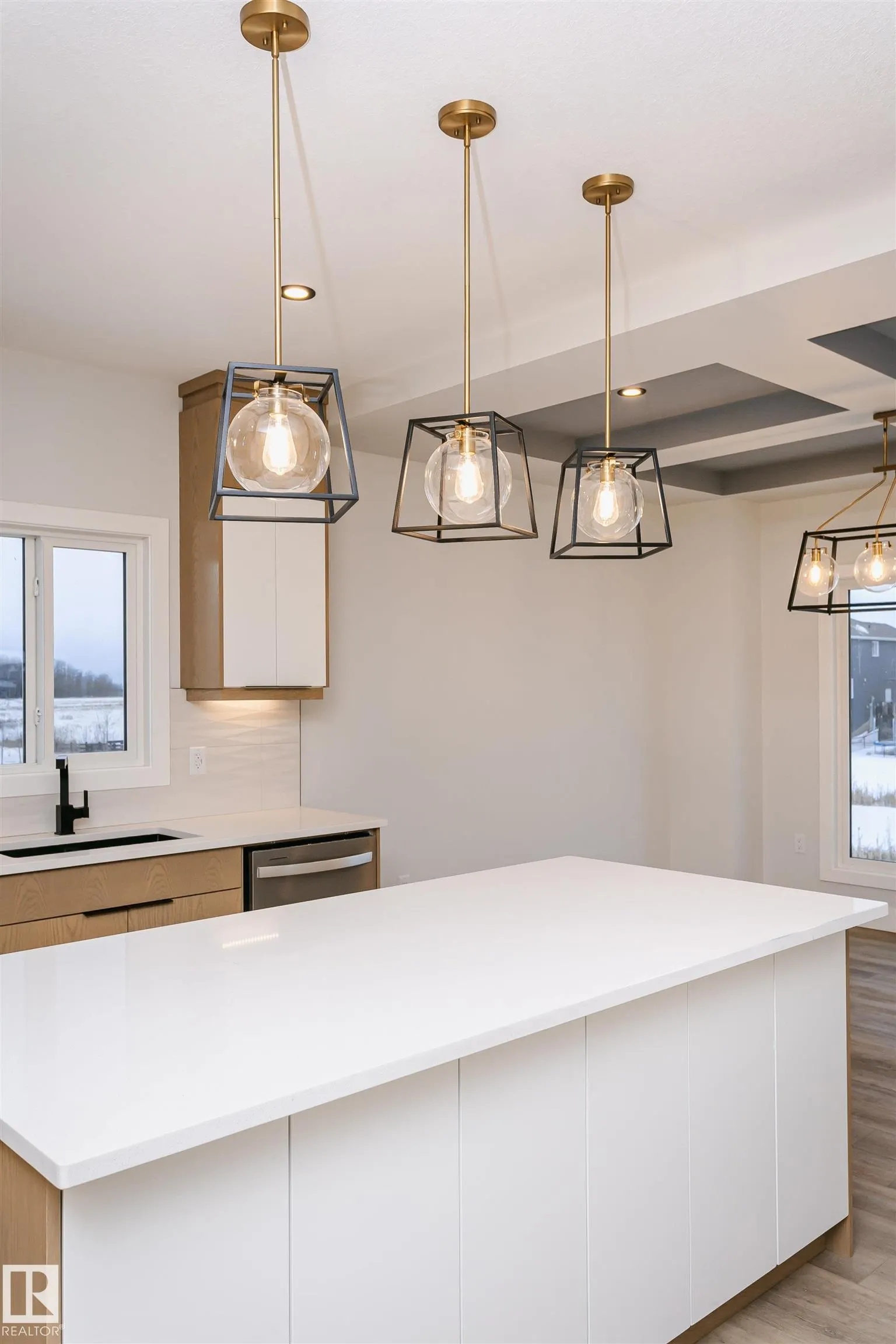 162 EDGEWATER Circle