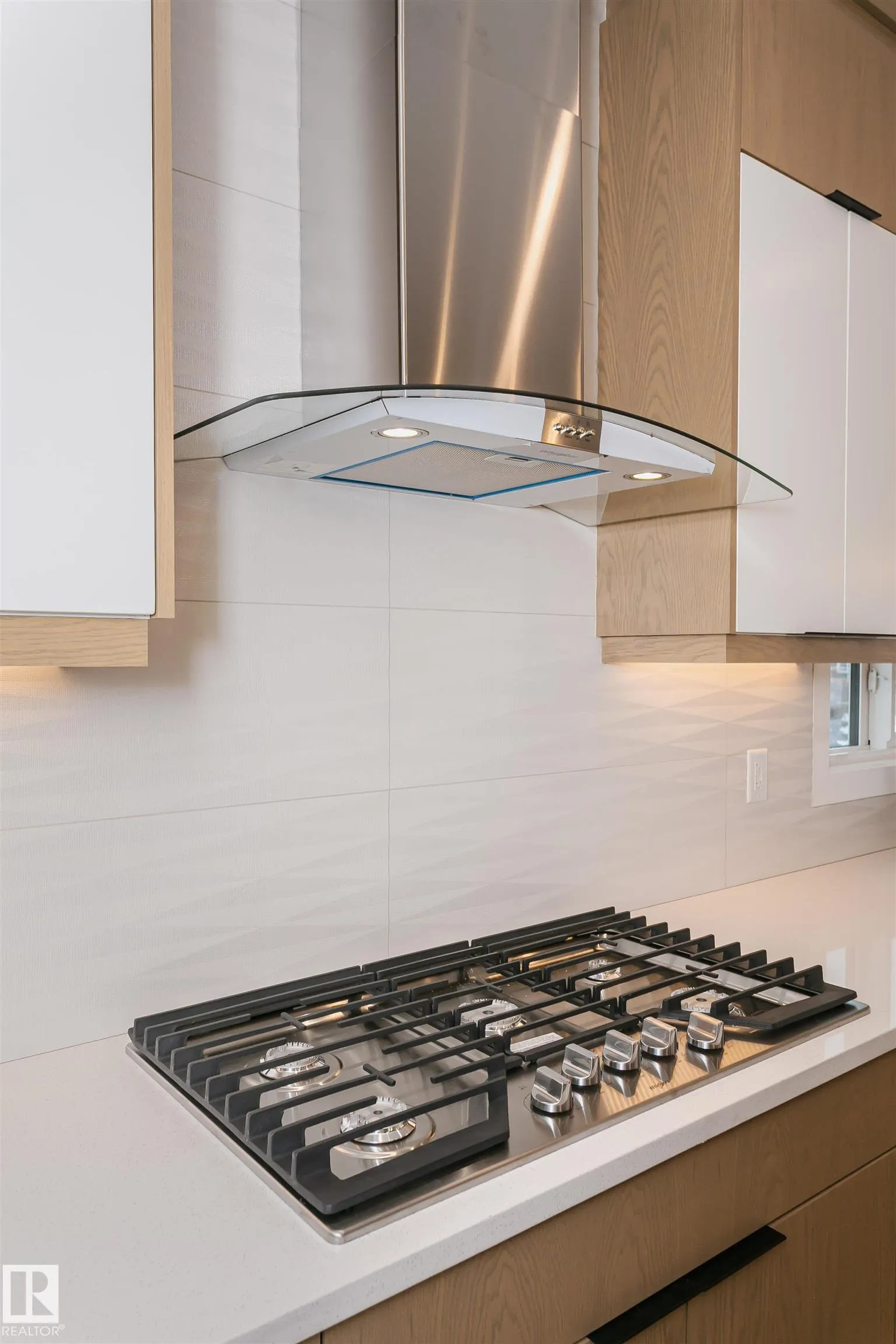 162 EDGEWATER Circle