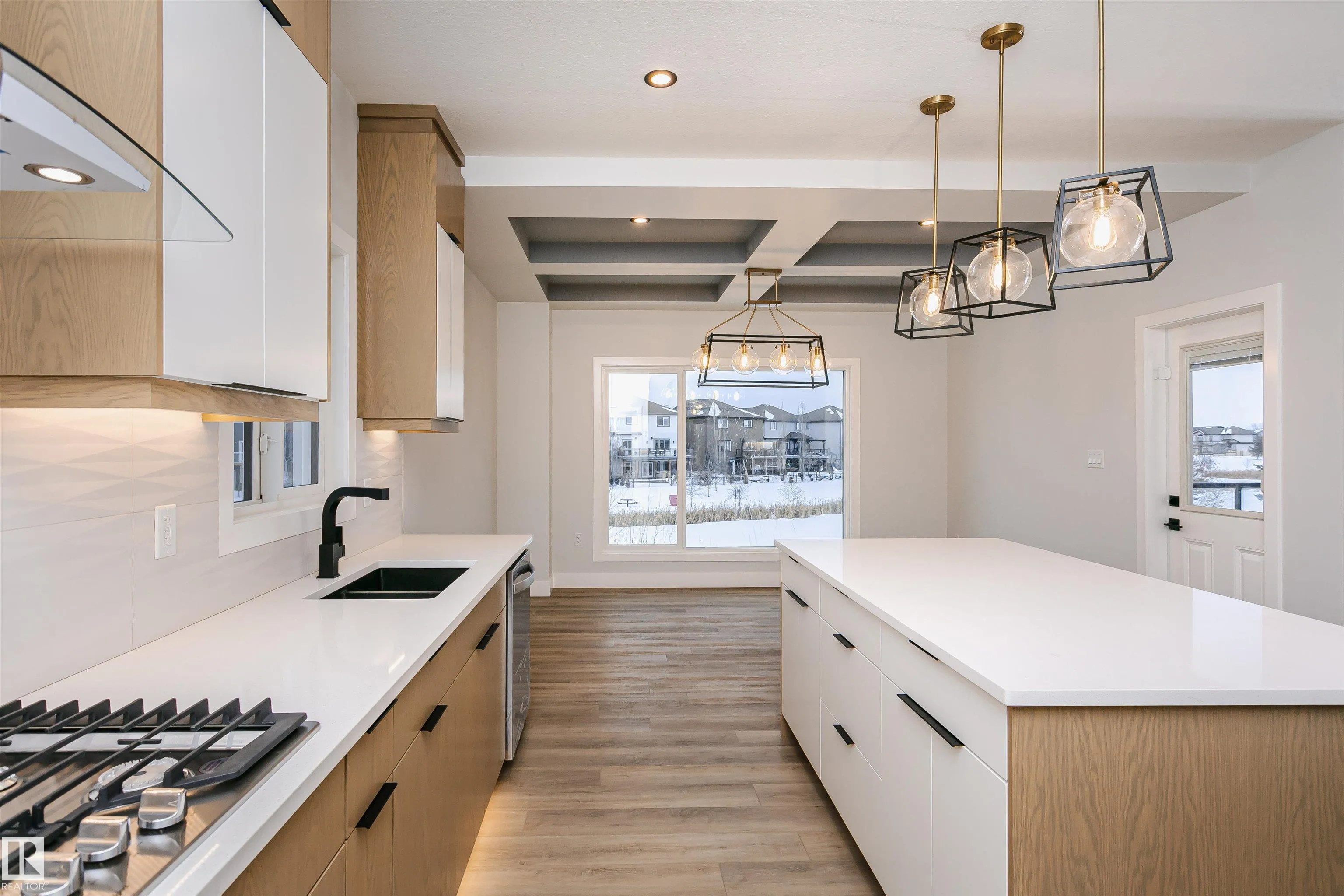 162 EDGEWATER Circle