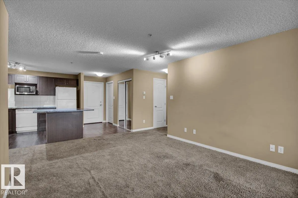 1520 Hammond Gate