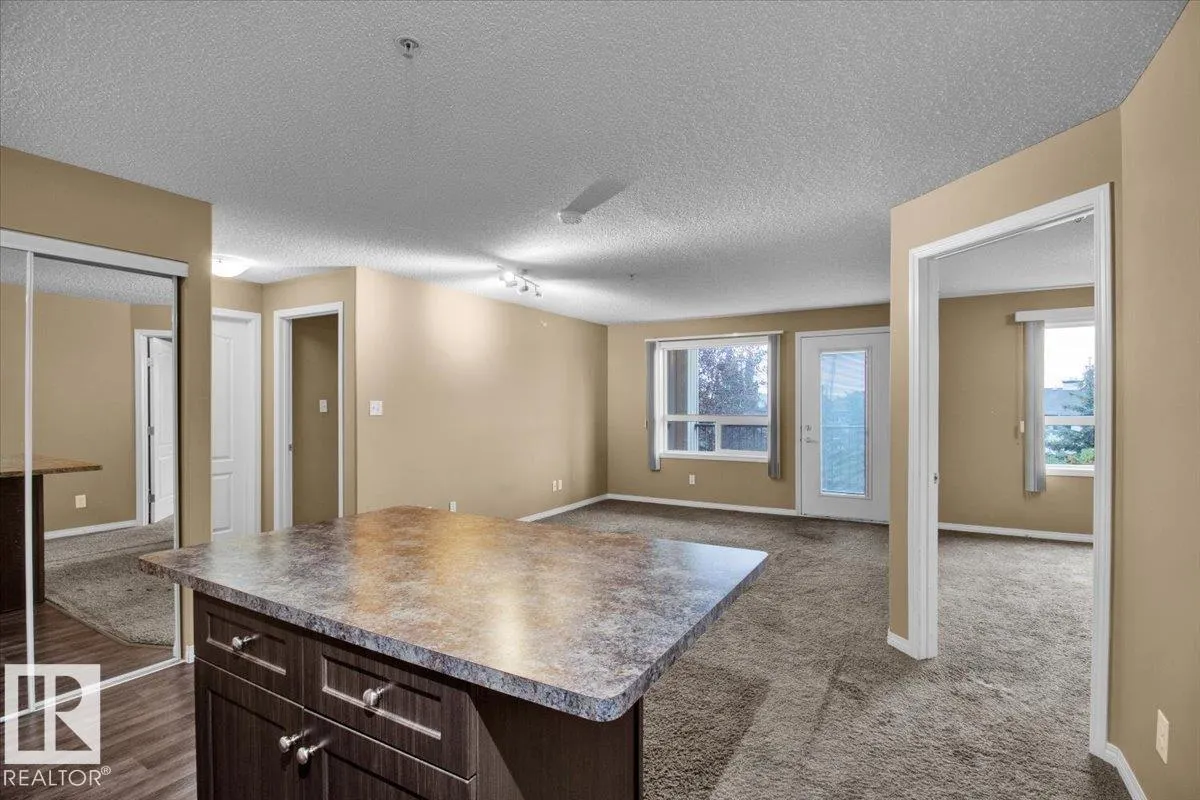 1520 Hammond Gate