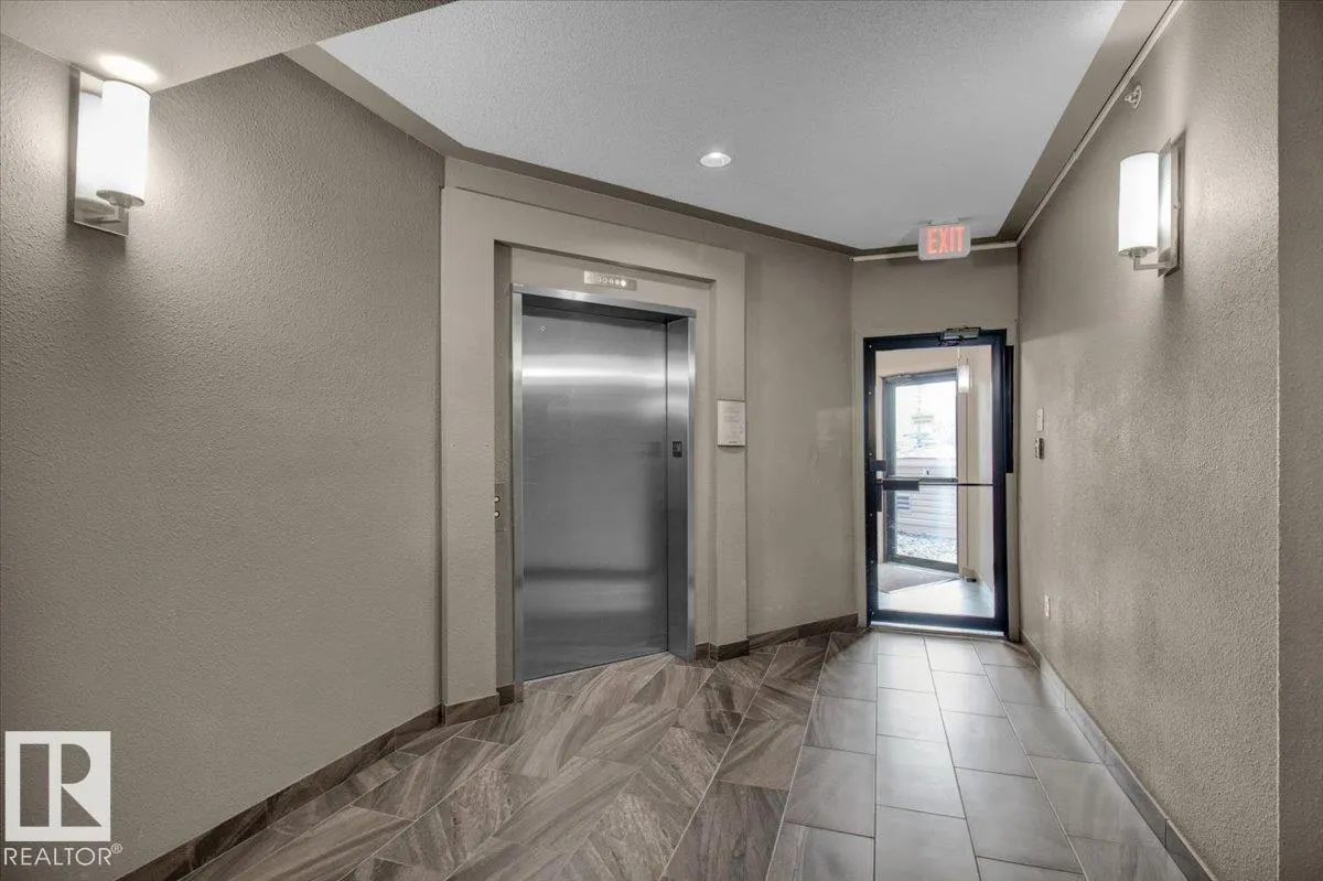 1520 Hammond Gate
