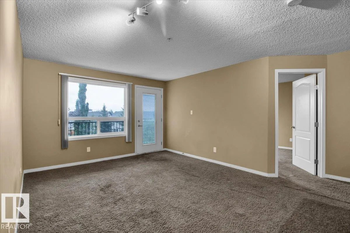 1520 Hammond Gate