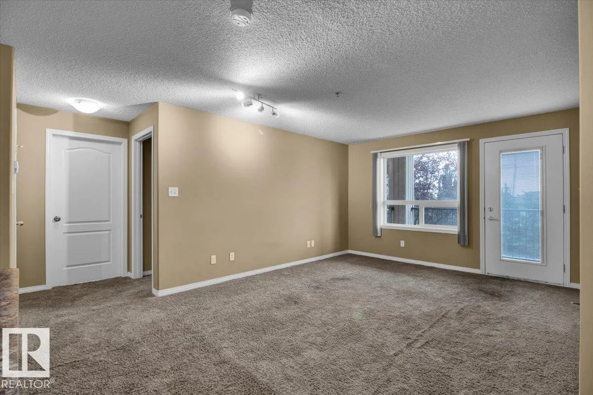 1520 Hammond Gate