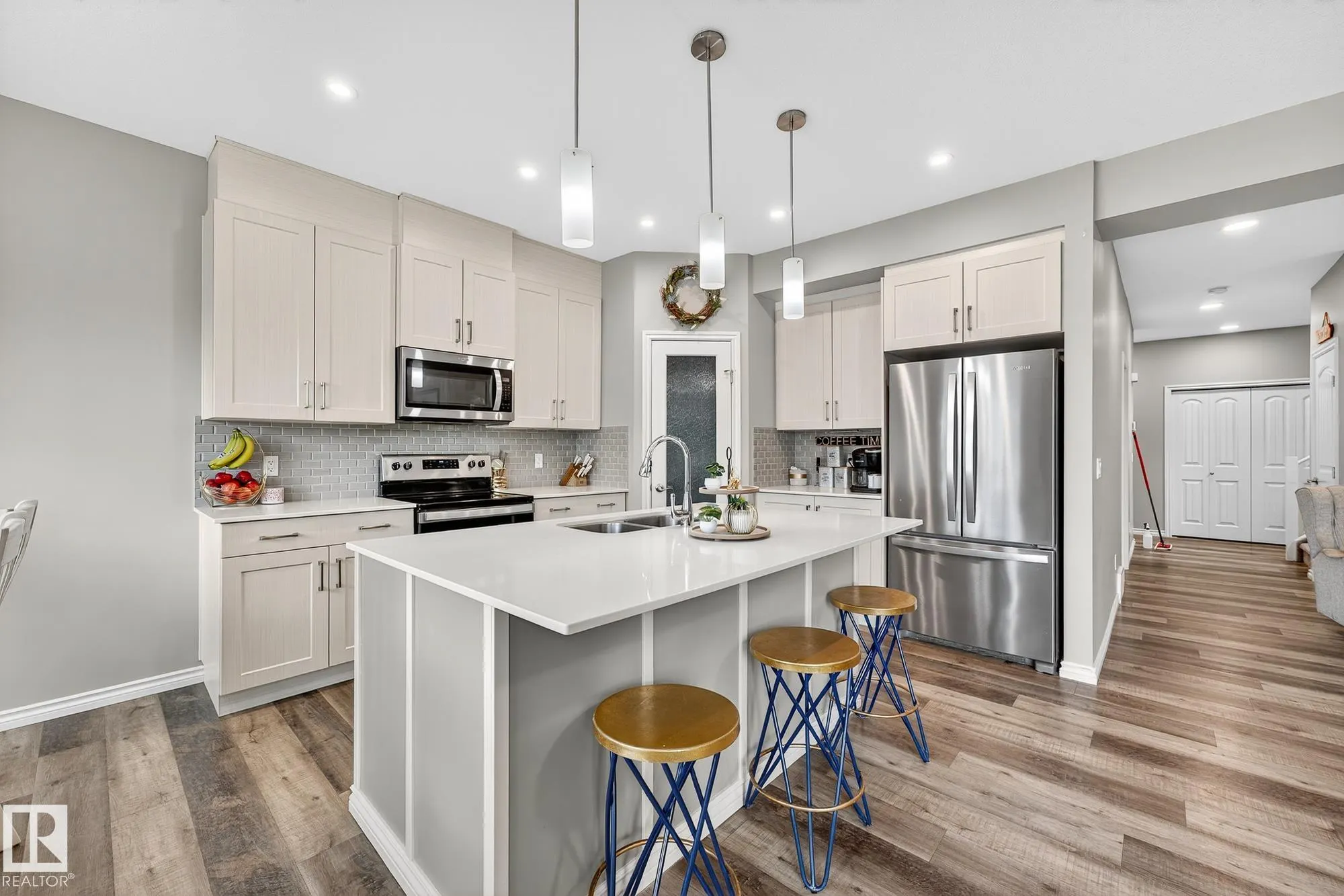 229 CALEDON Crescent