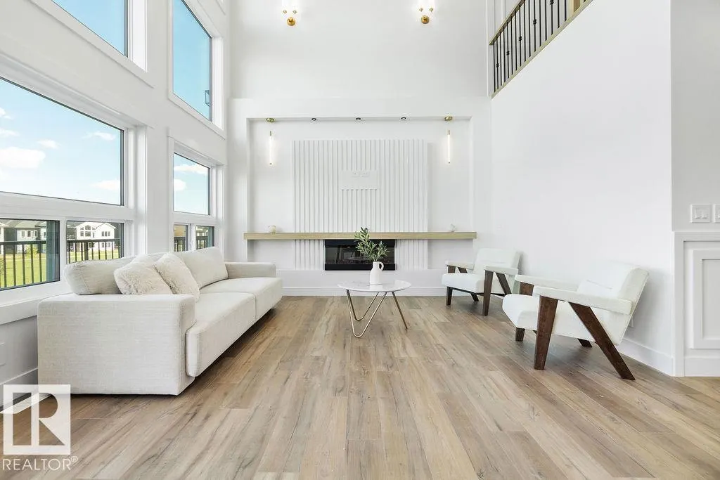 222 Linden Loop