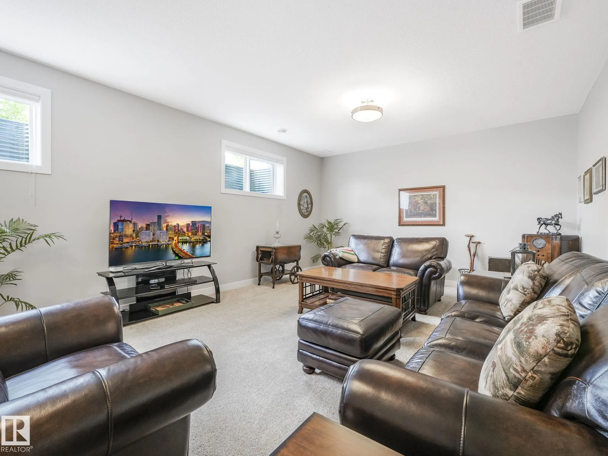 3090 CAMERON HEIGHTS Way
