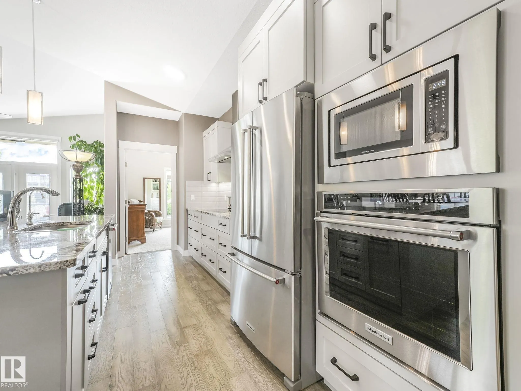3090 CAMERON HEIGHTS Way