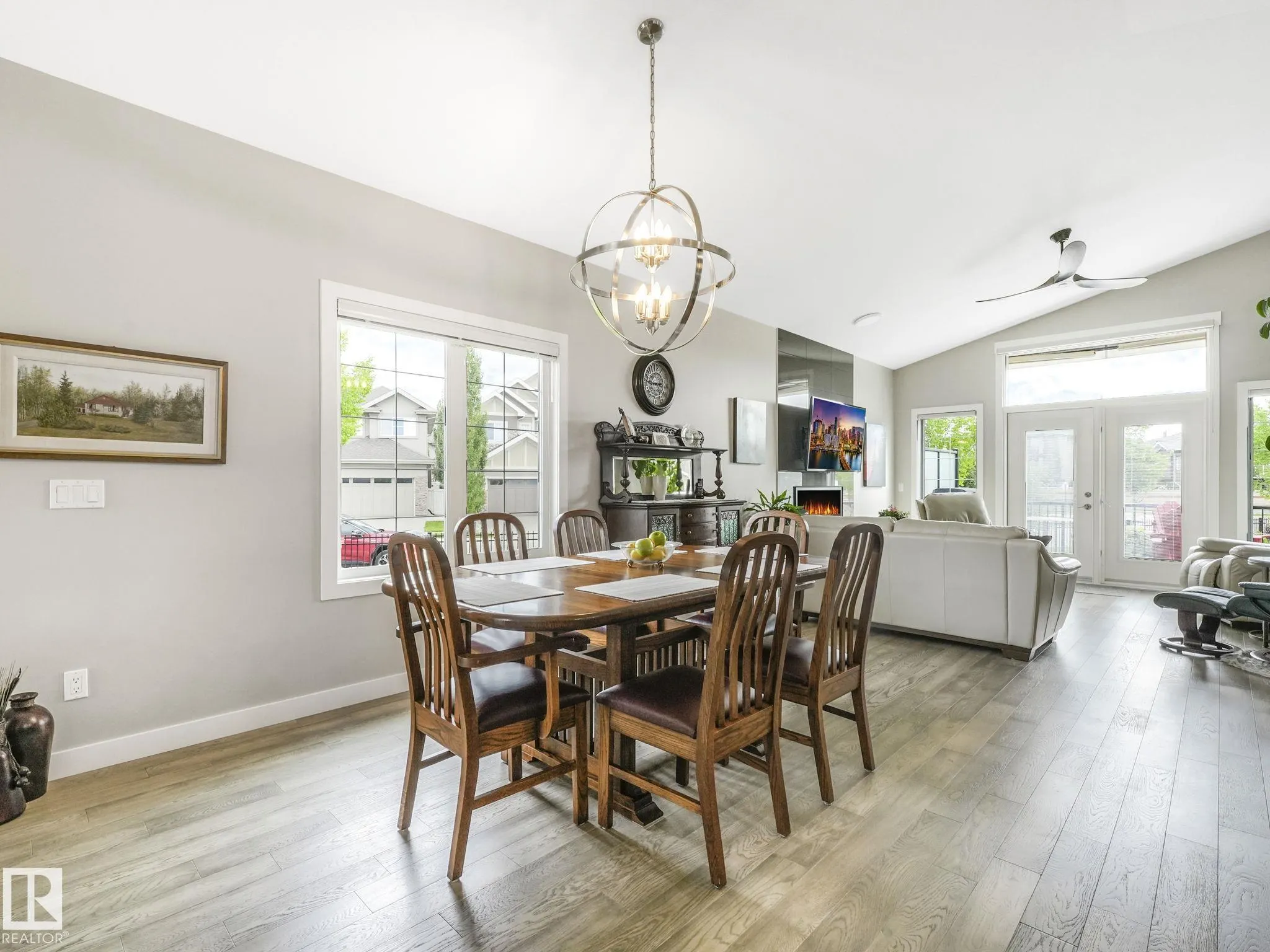 3090 CAMERON HEIGHTS Way