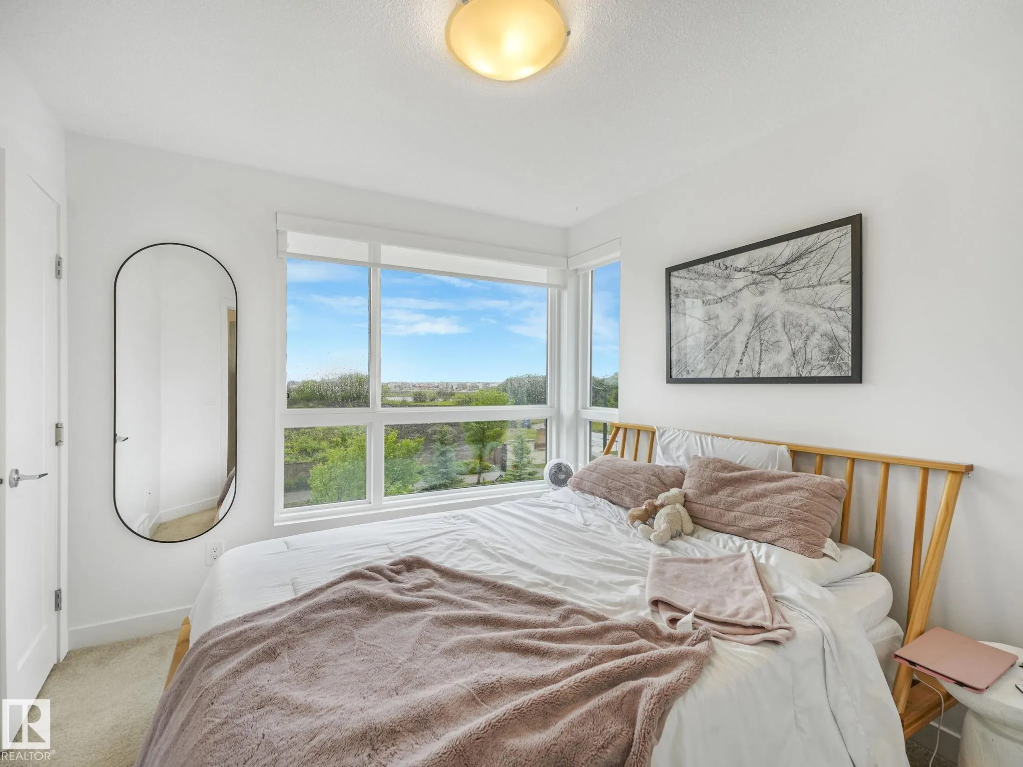 100 Jensen Lakes Boulevard