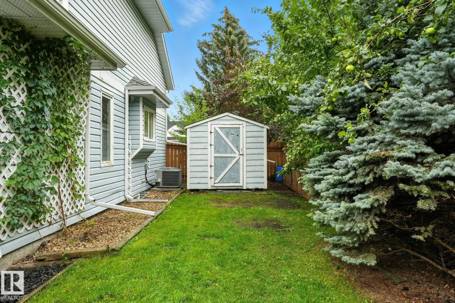 77 PRINCETON Crescent