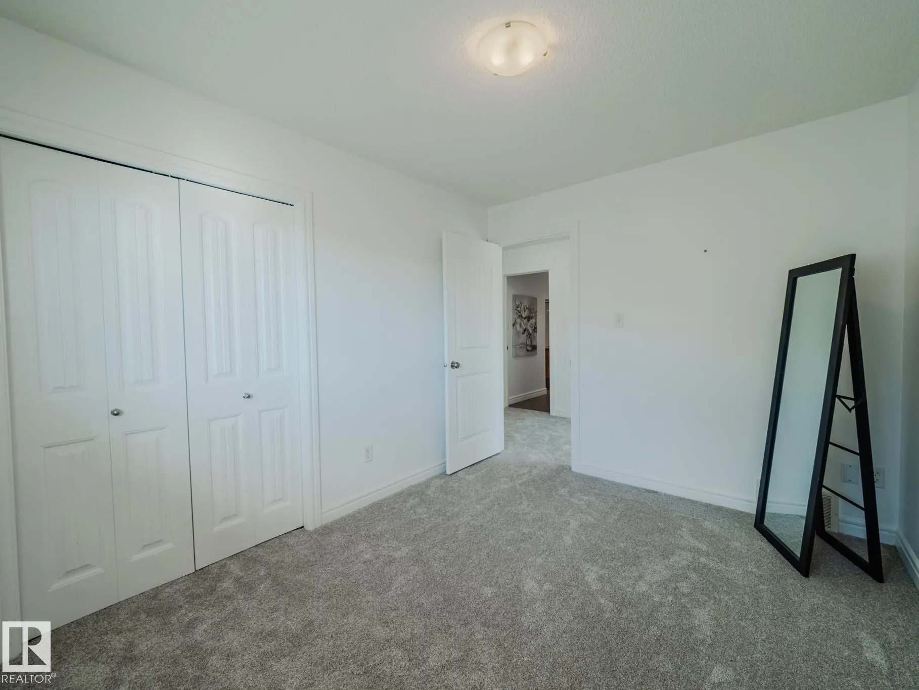 12 HAVENWOOD Court