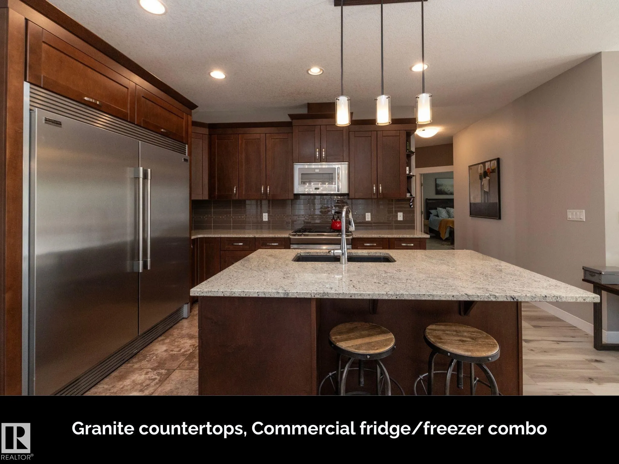 251 RAVINE Drive