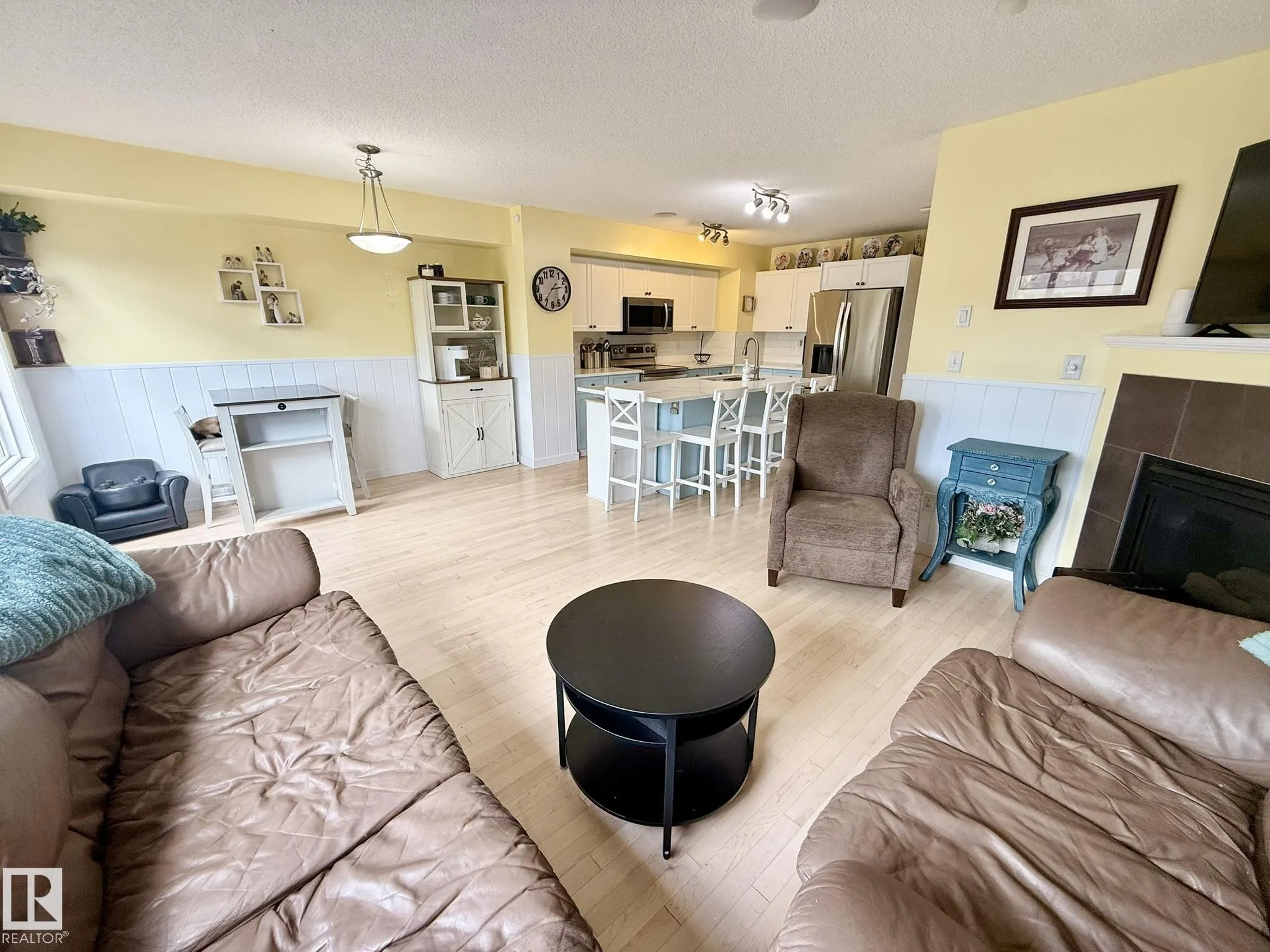 3 Hartwick Court