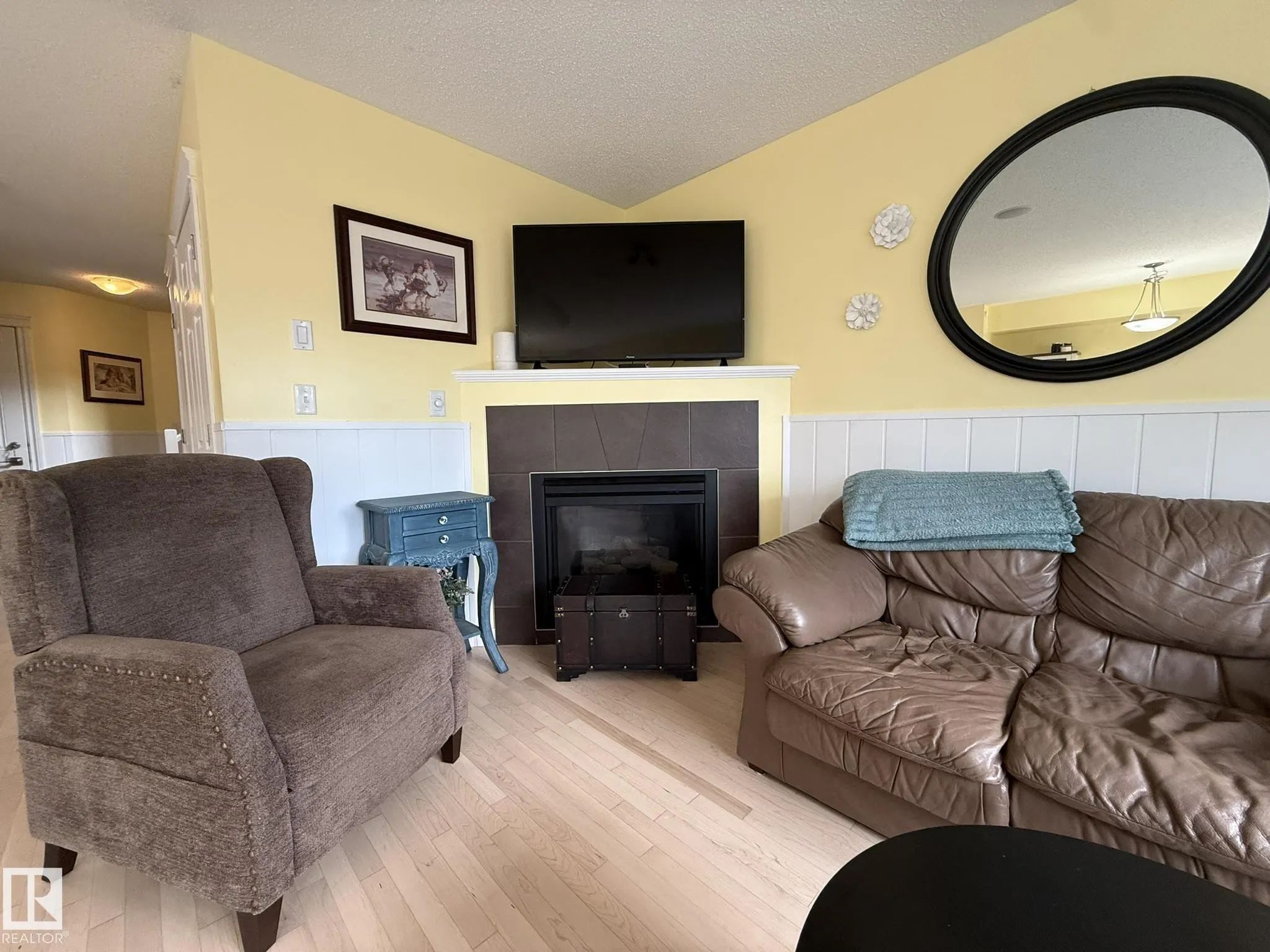 3 Hartwick Court