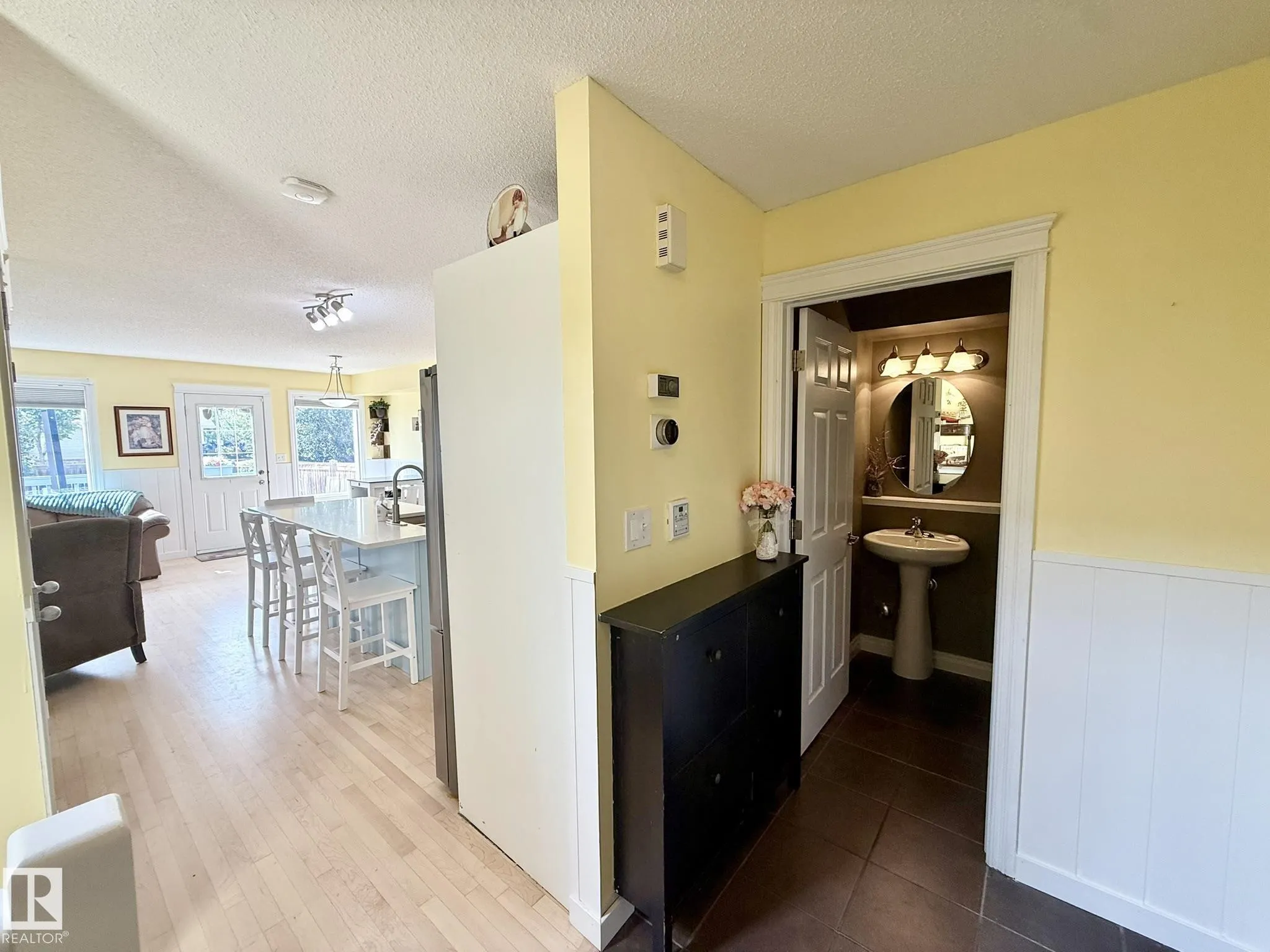3 Hartwick Court