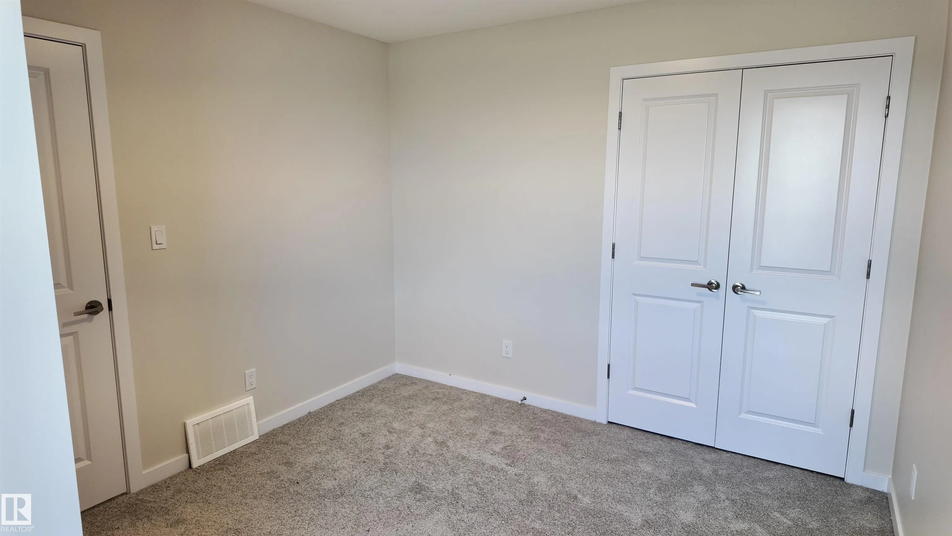 2368 Muckleplum Way