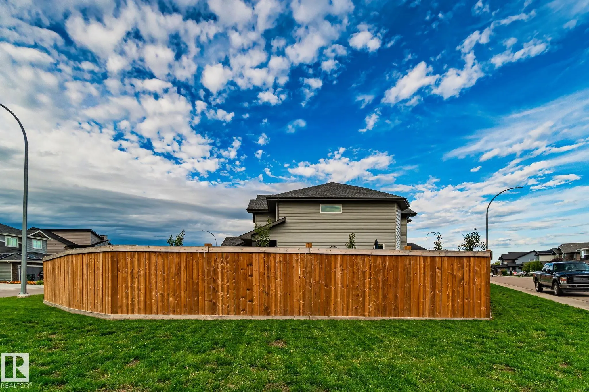 69 SPRUCE GARDENS Crescent