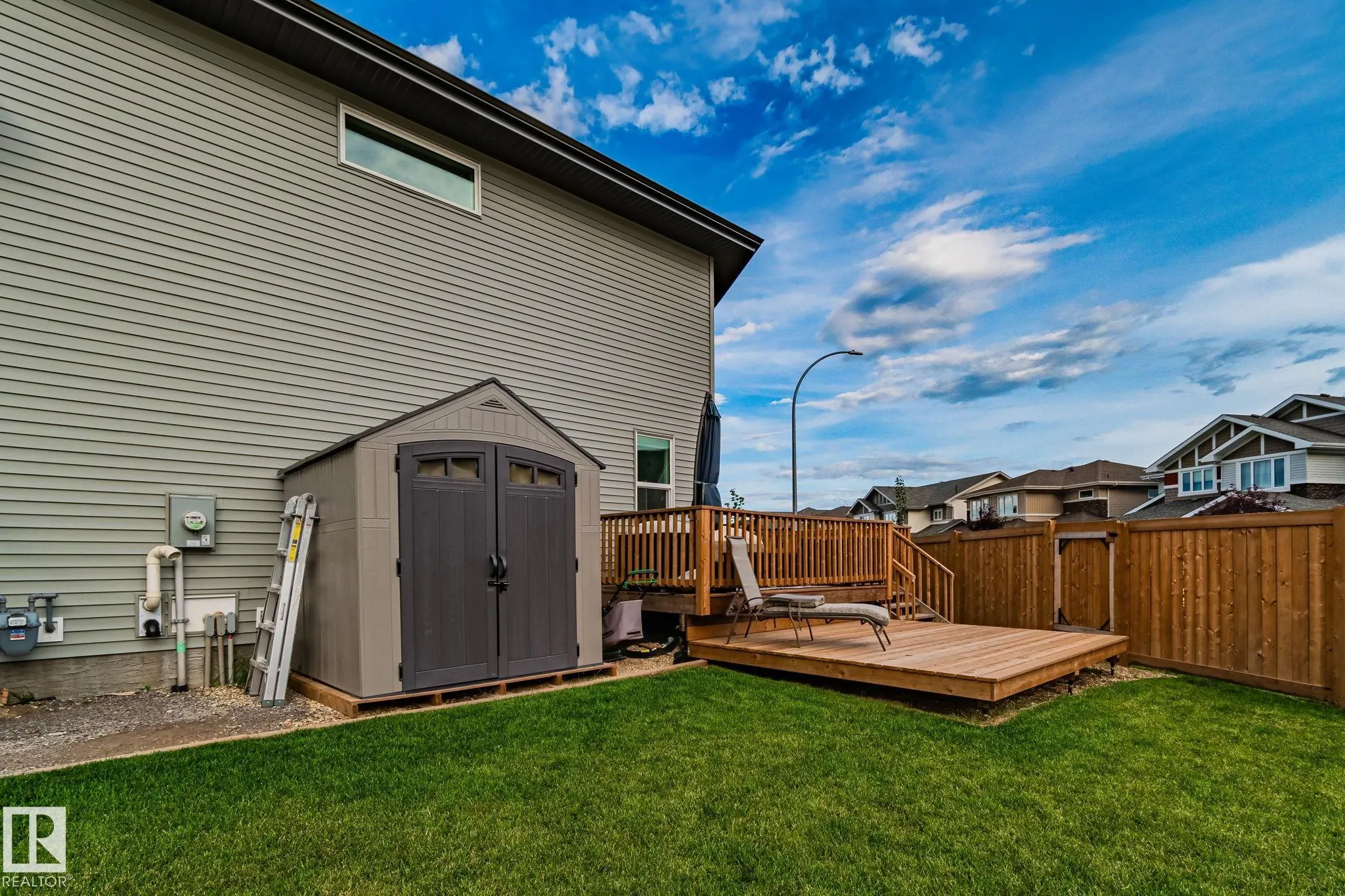 69 SPRUCE GARDENS Crescent