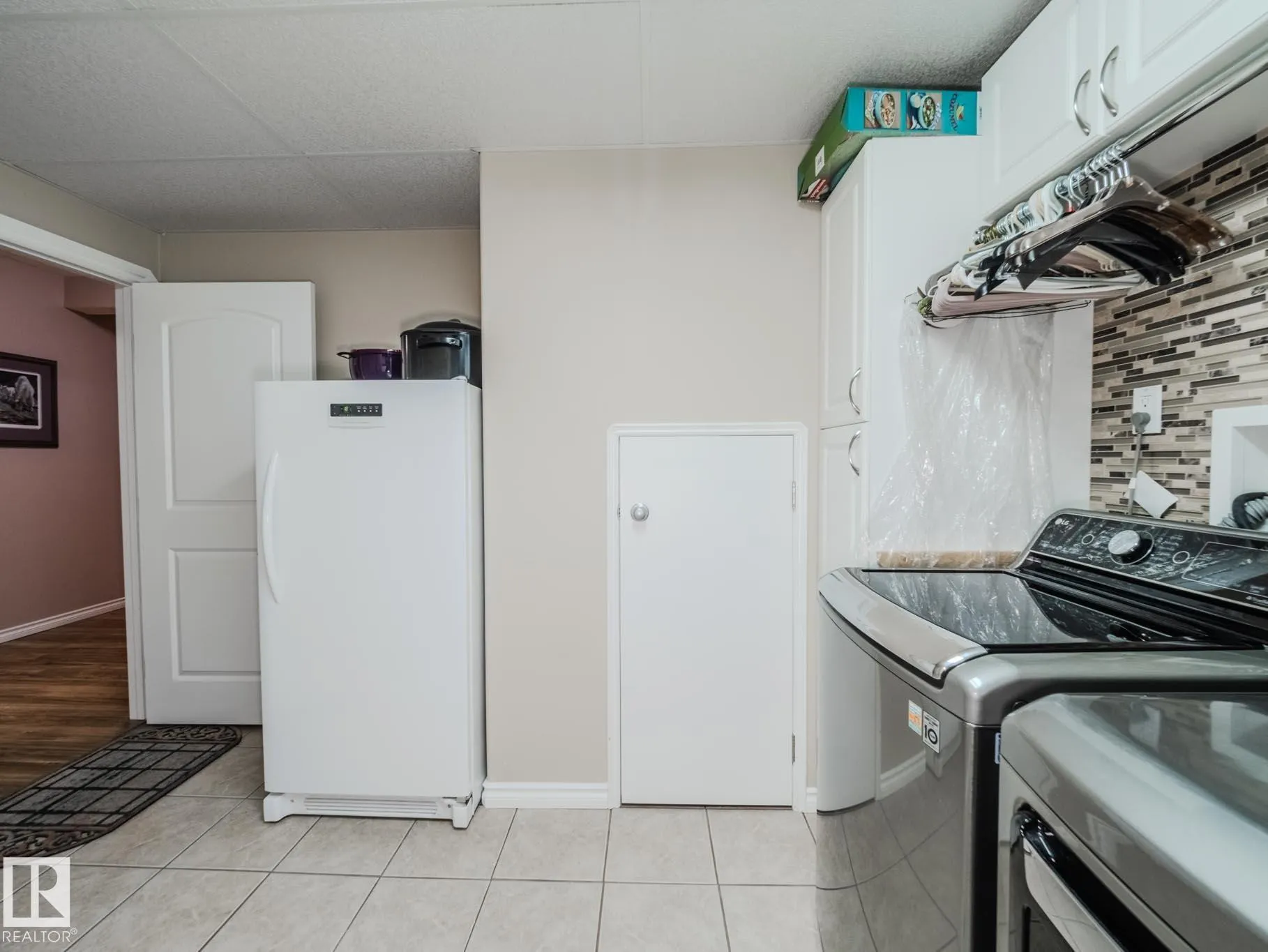 212 NEWCASTLE Crescent